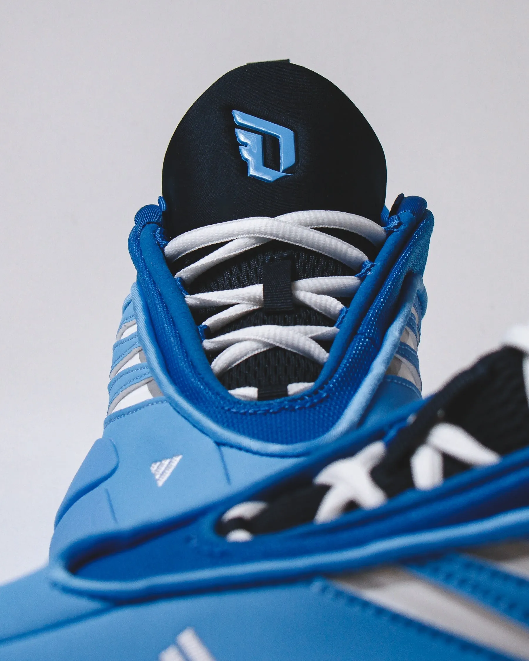 Adidas Basketball Men Dame 9 Blue Burst JH6625 foldable