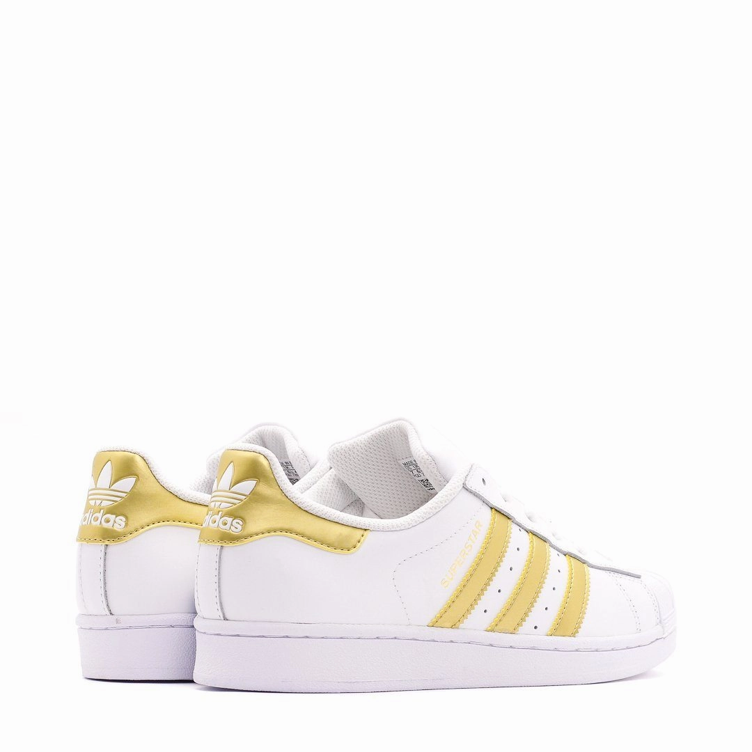 Adidas Originals Superstar Junior White Gold BB2870 Sleek Construction