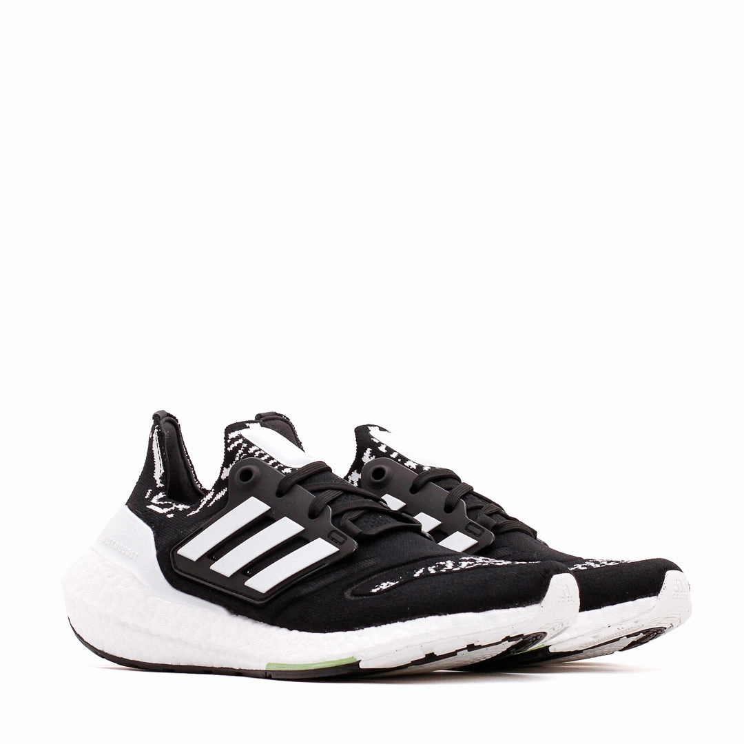 Adidas Running Women Ultraboost 22 Black White GX8019 Sleek Profile