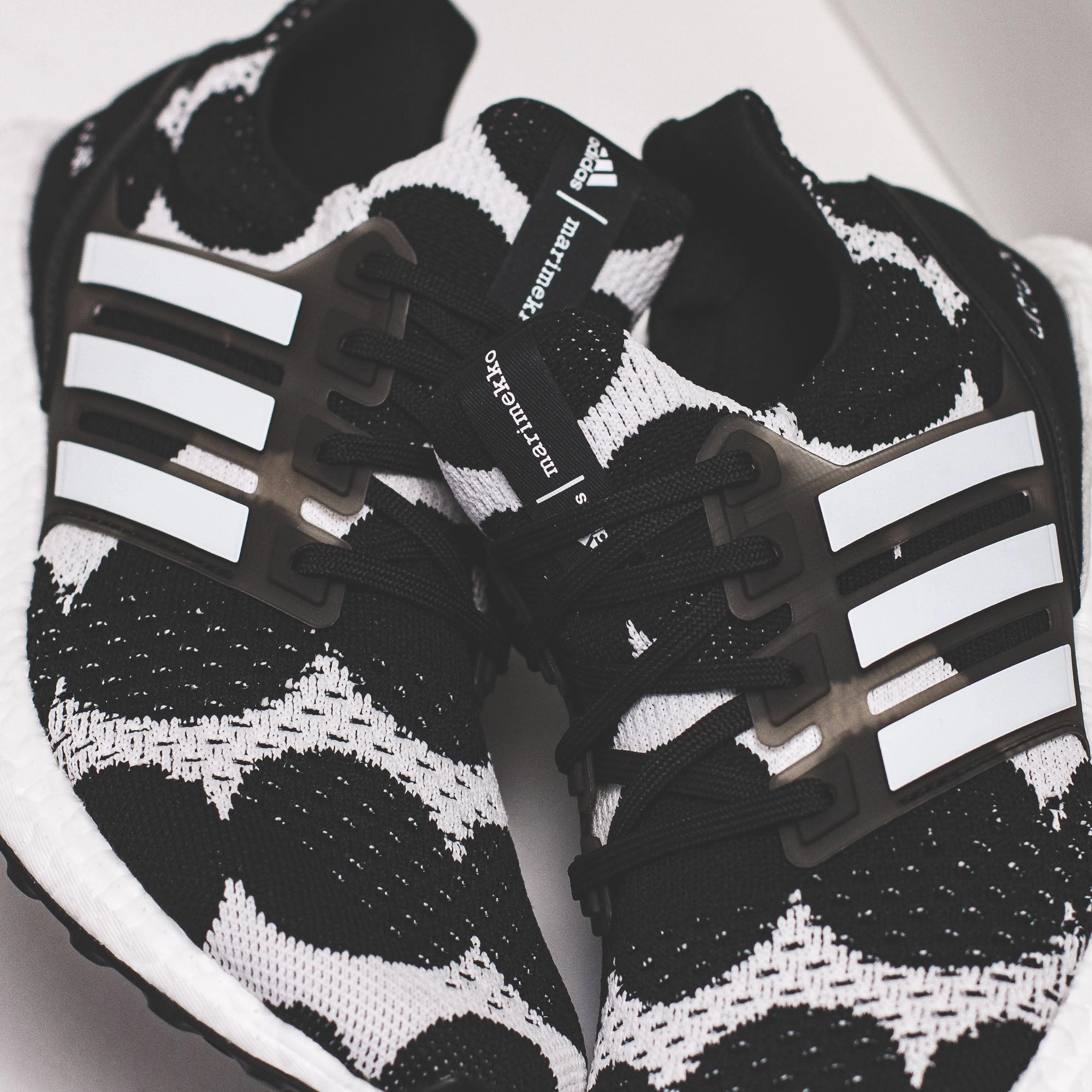 Adidas Running Women x Marimekko Ultraboost DNA Black White GZ8686 Daily Walk