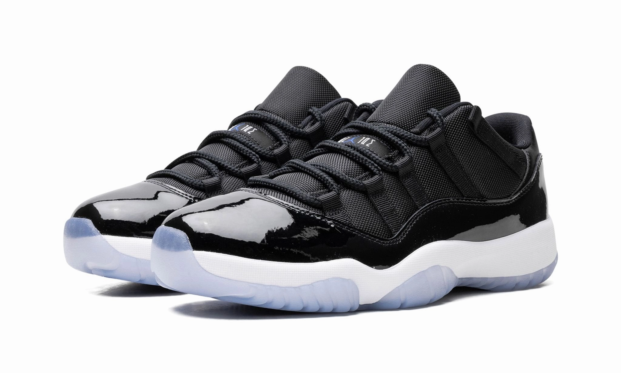 Air Jordan 11 Retro Low 'Space Jam' Urban Dailywear