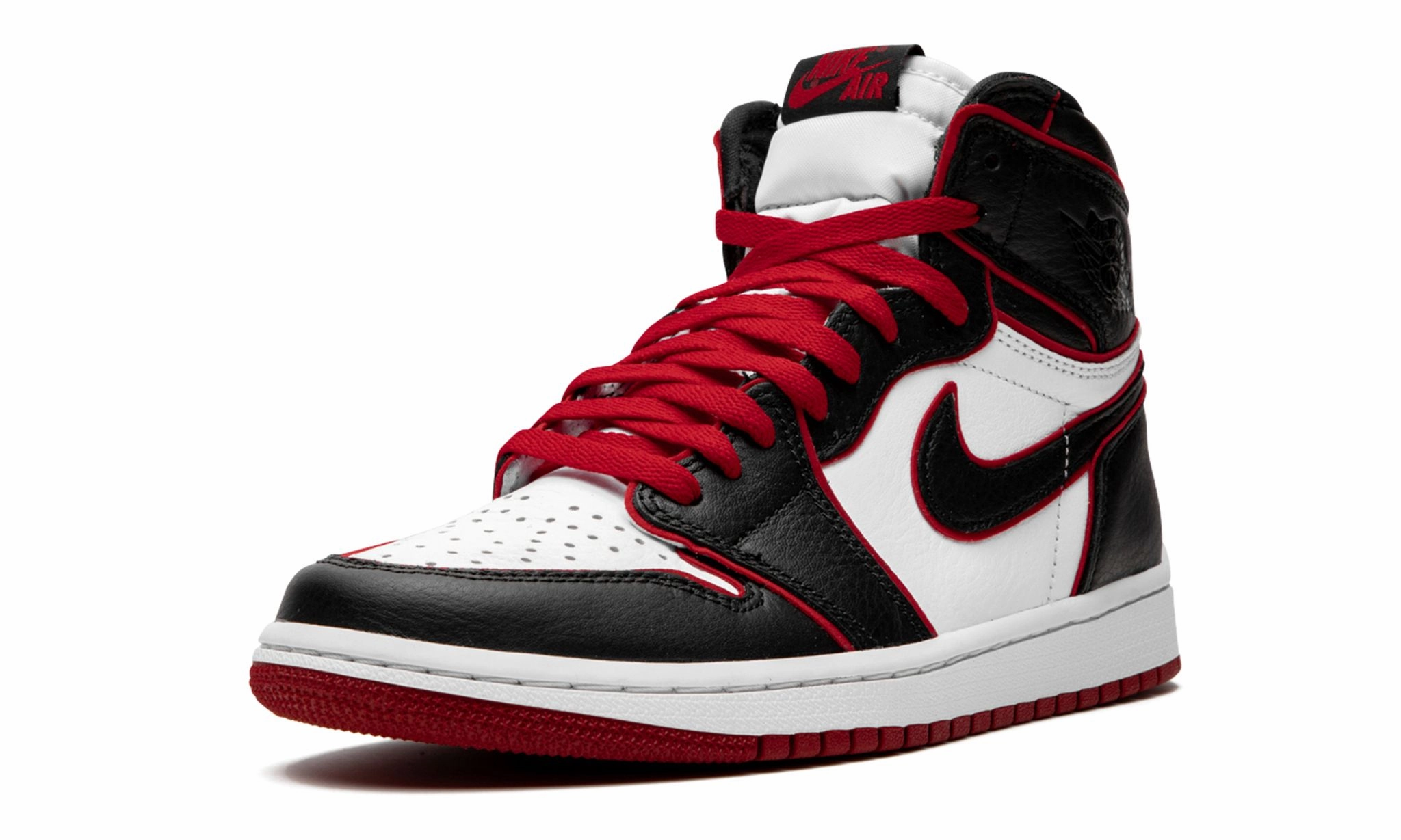 Air Jordan 1 High OG Bloodline Meant To Fly Everyday Style