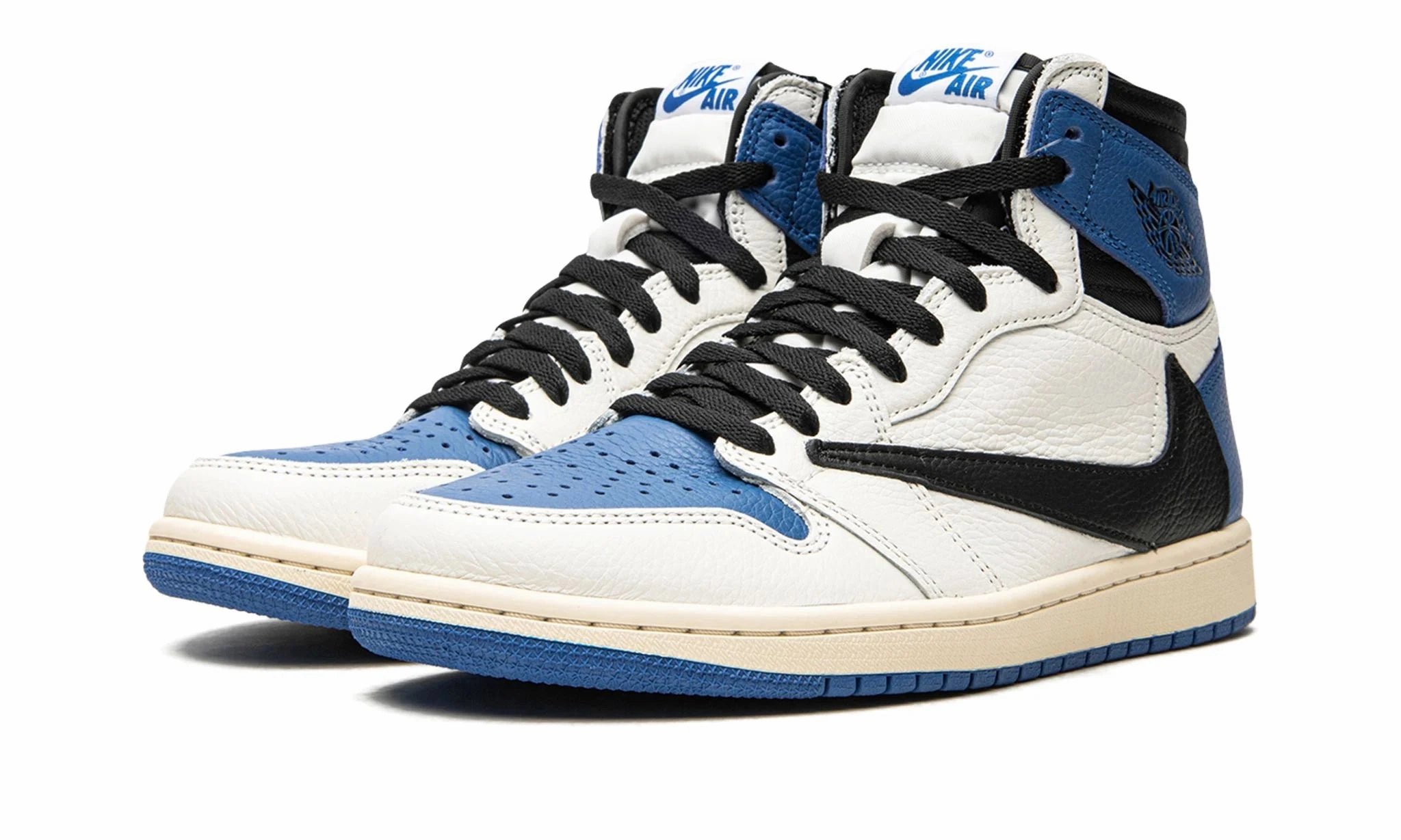 Air Jordan 1 High x Travis Scott x Fragment Smooth Walk