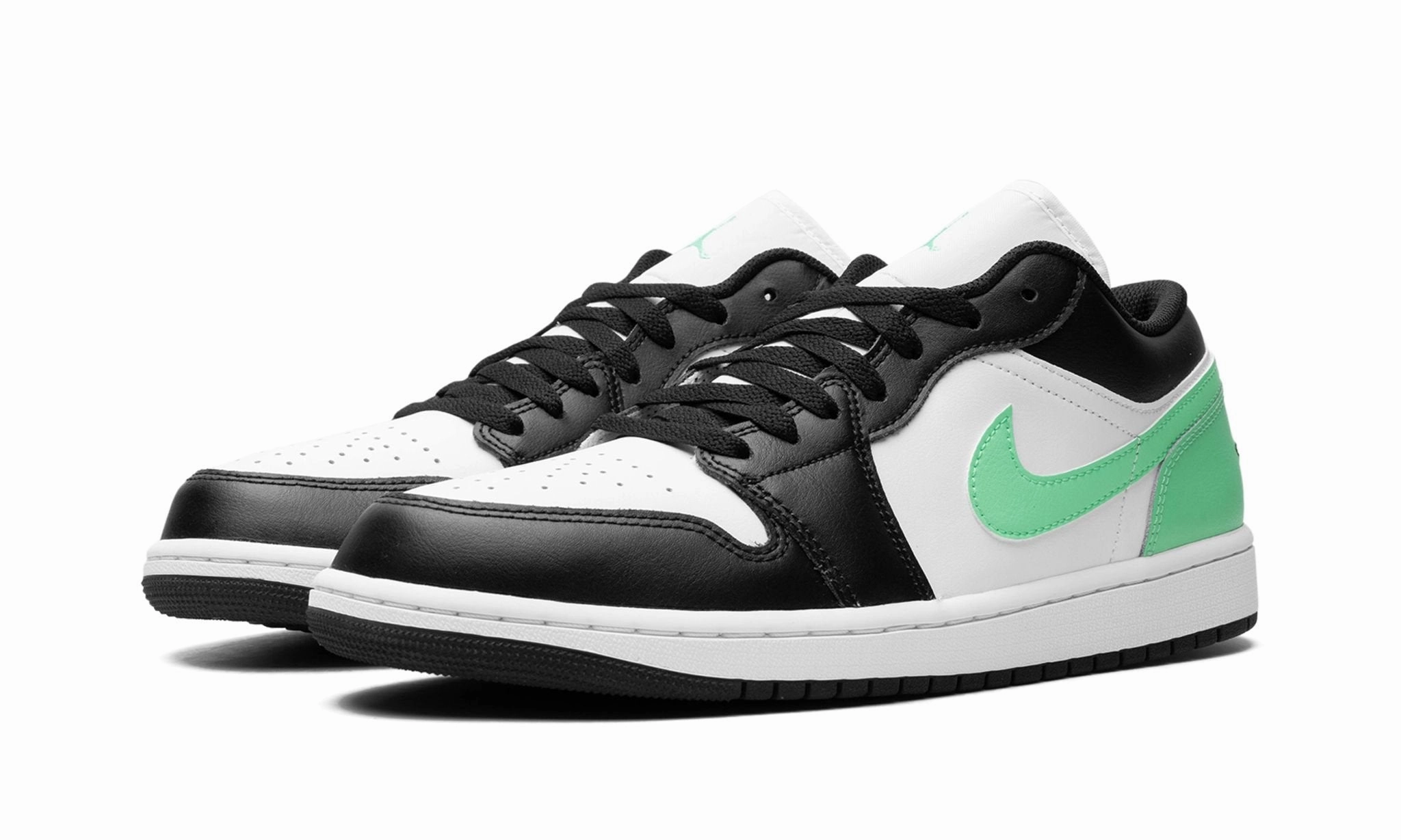 Air Jordan 1 Low 'Green Glow' Urban Step Move