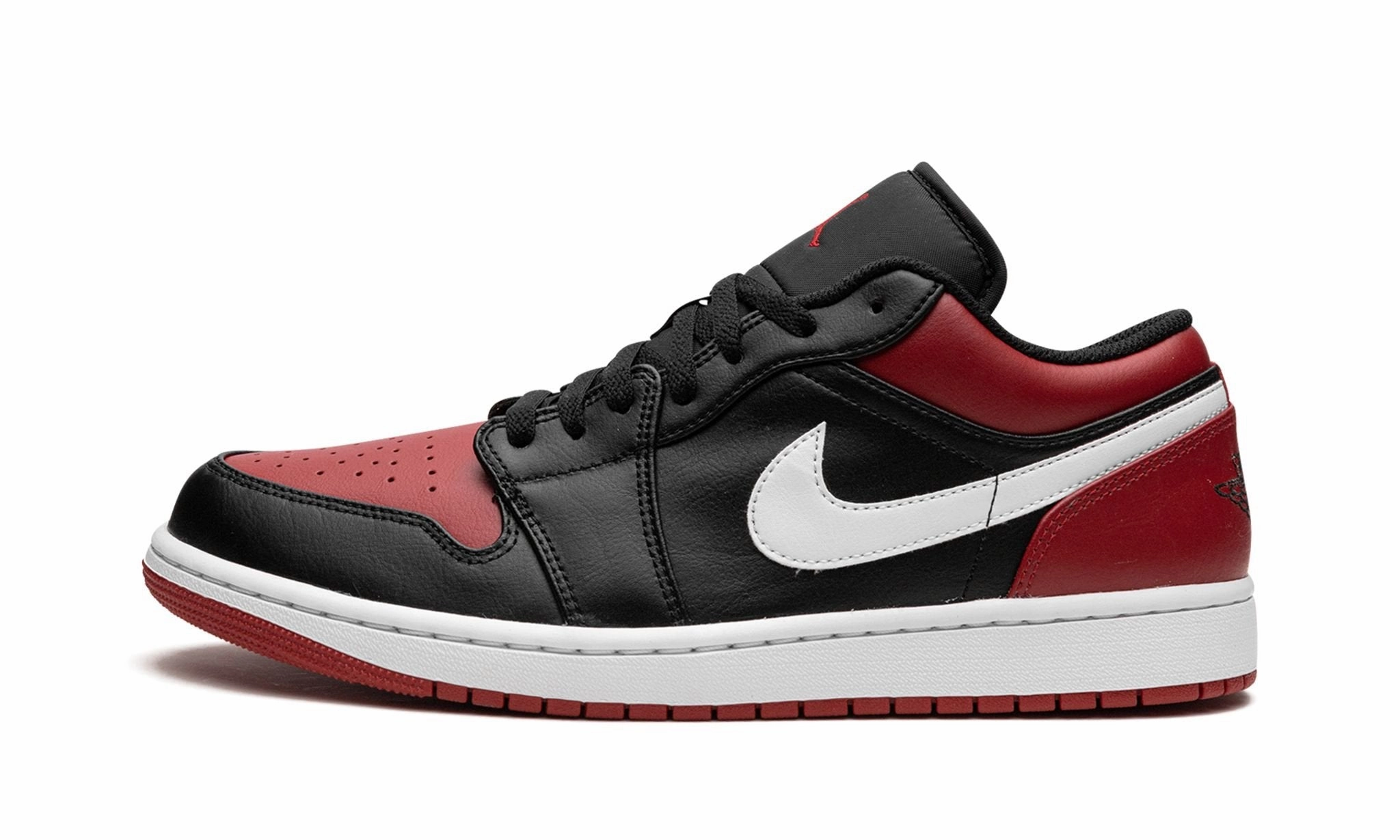 Outdoor Step Air Jordan 1 Low Alternate Bred Toe