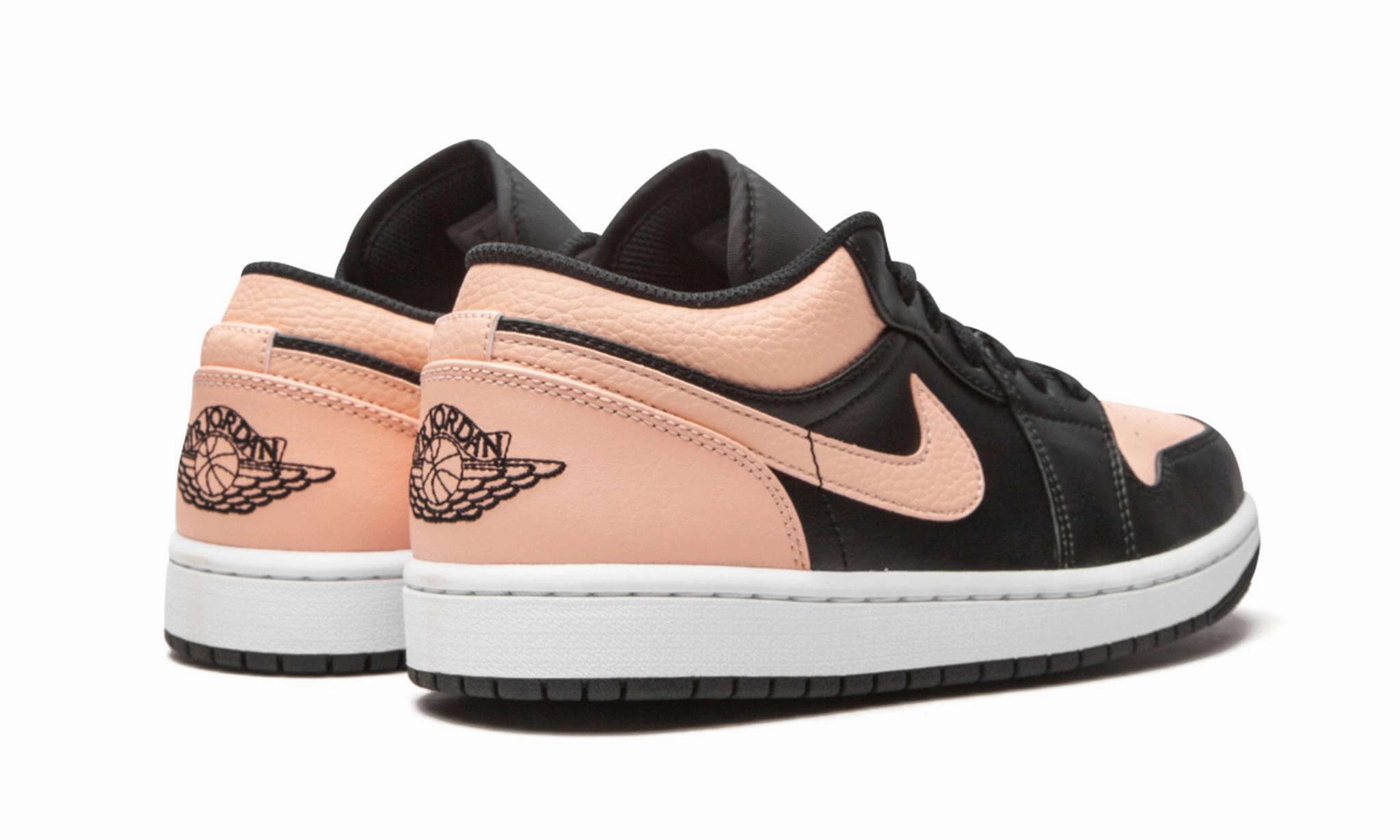 Air Jordan 1 Low Crimson Tint Soft Move-Step