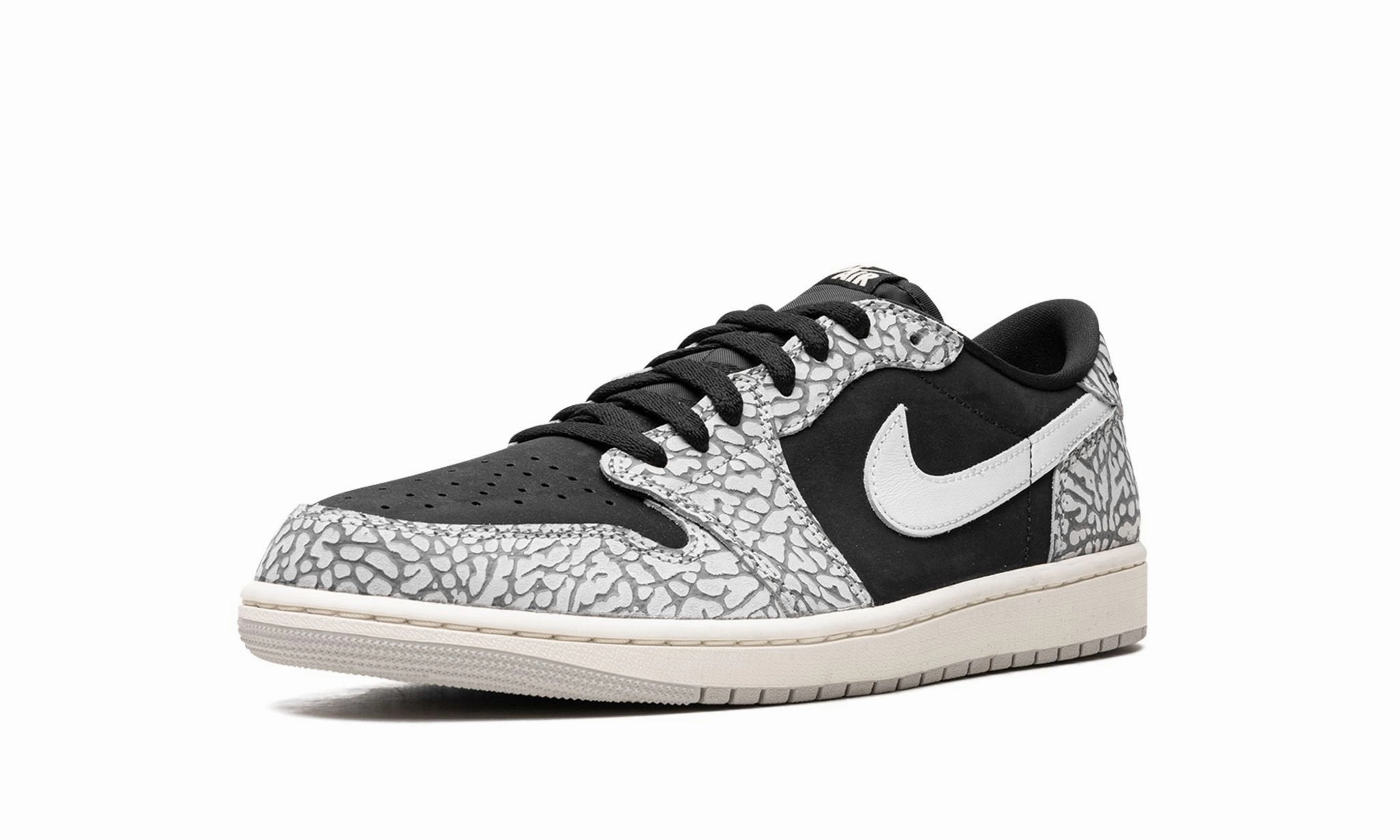 Air Jordan 1 Low OG Elephant / Black Cement Urban Breeze
