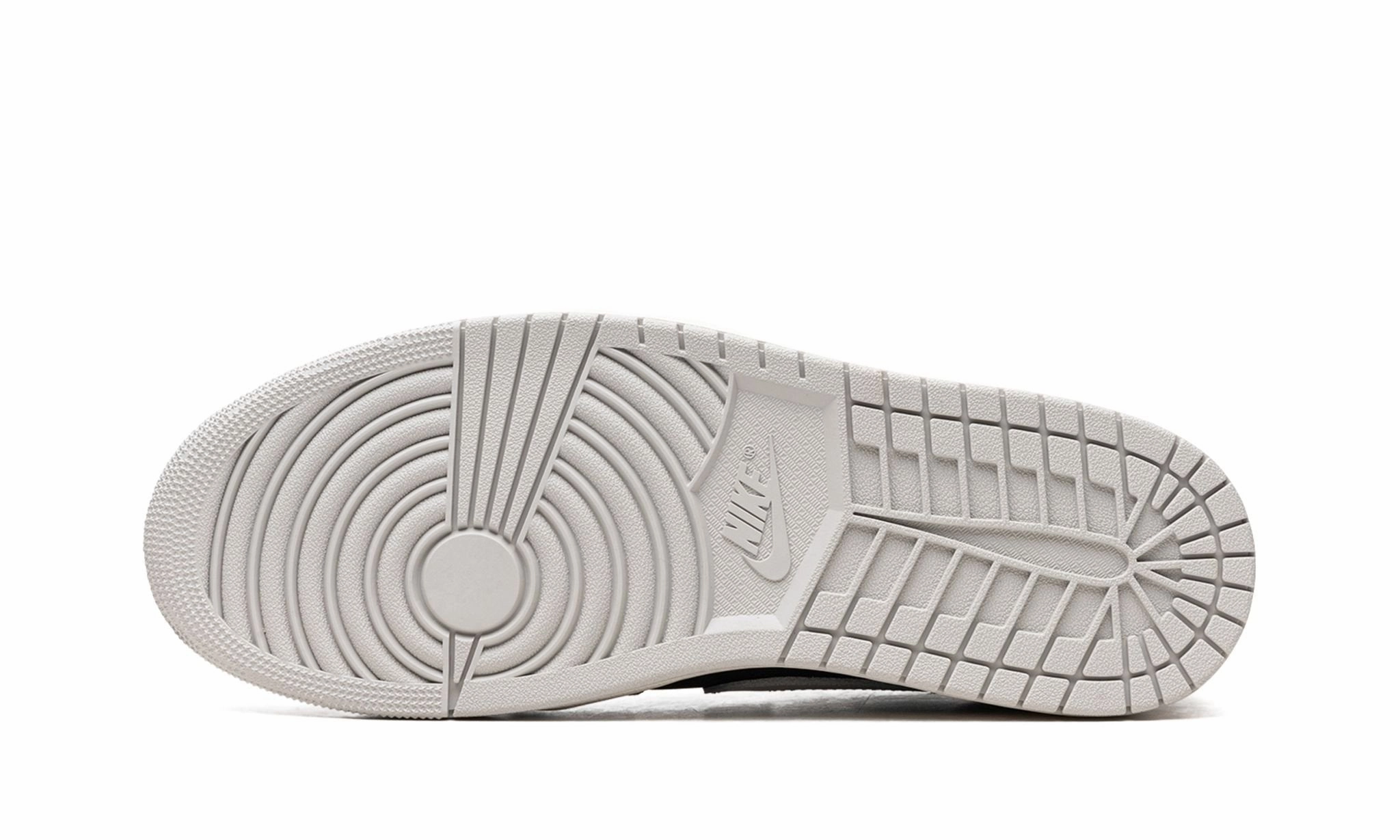 Air Jordan 1 Low OG Elephant / Black Cement Urban Breeze