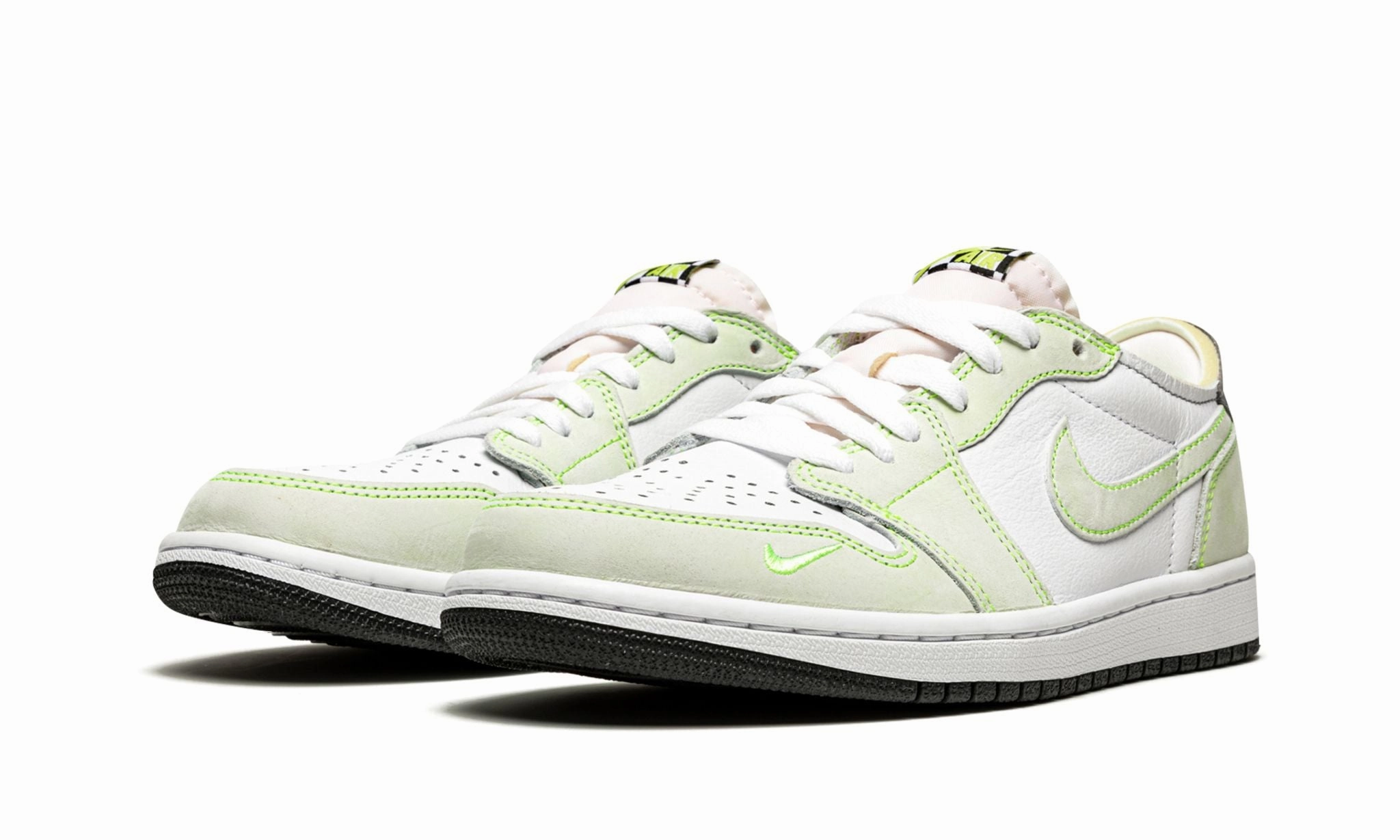 Air Jordan 1 Low OG Ghost Green Fresh Sprint
