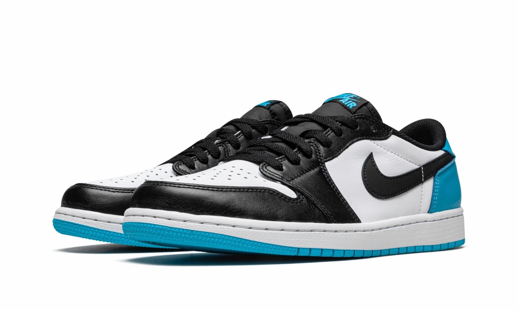 Air Jordan 1 Low Powder Blue/Unc Urban Step-On
