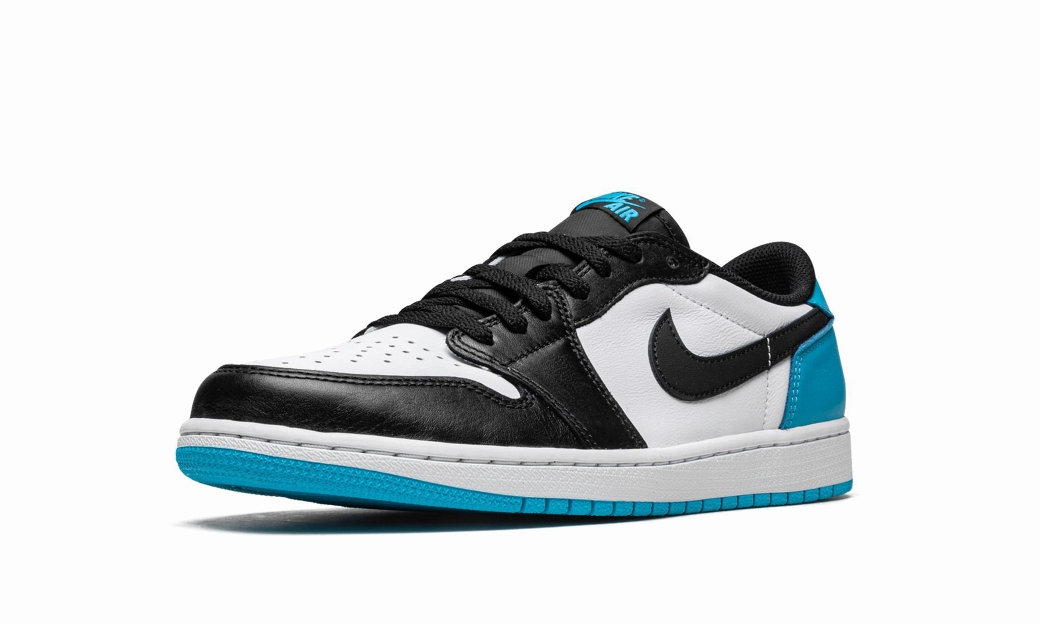 Air Jordan 1 Low Powder Blue/Unc Urban Step-On