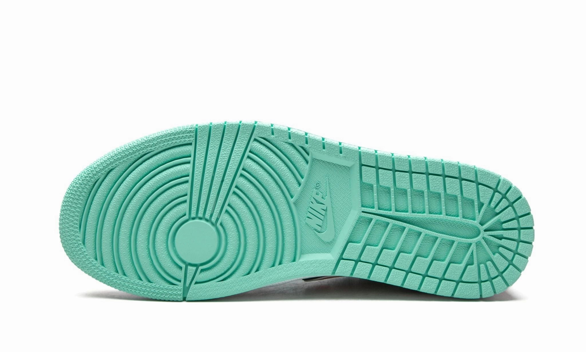 Air Jordan 1 Low SE Tropical Twist Urban Casual Style