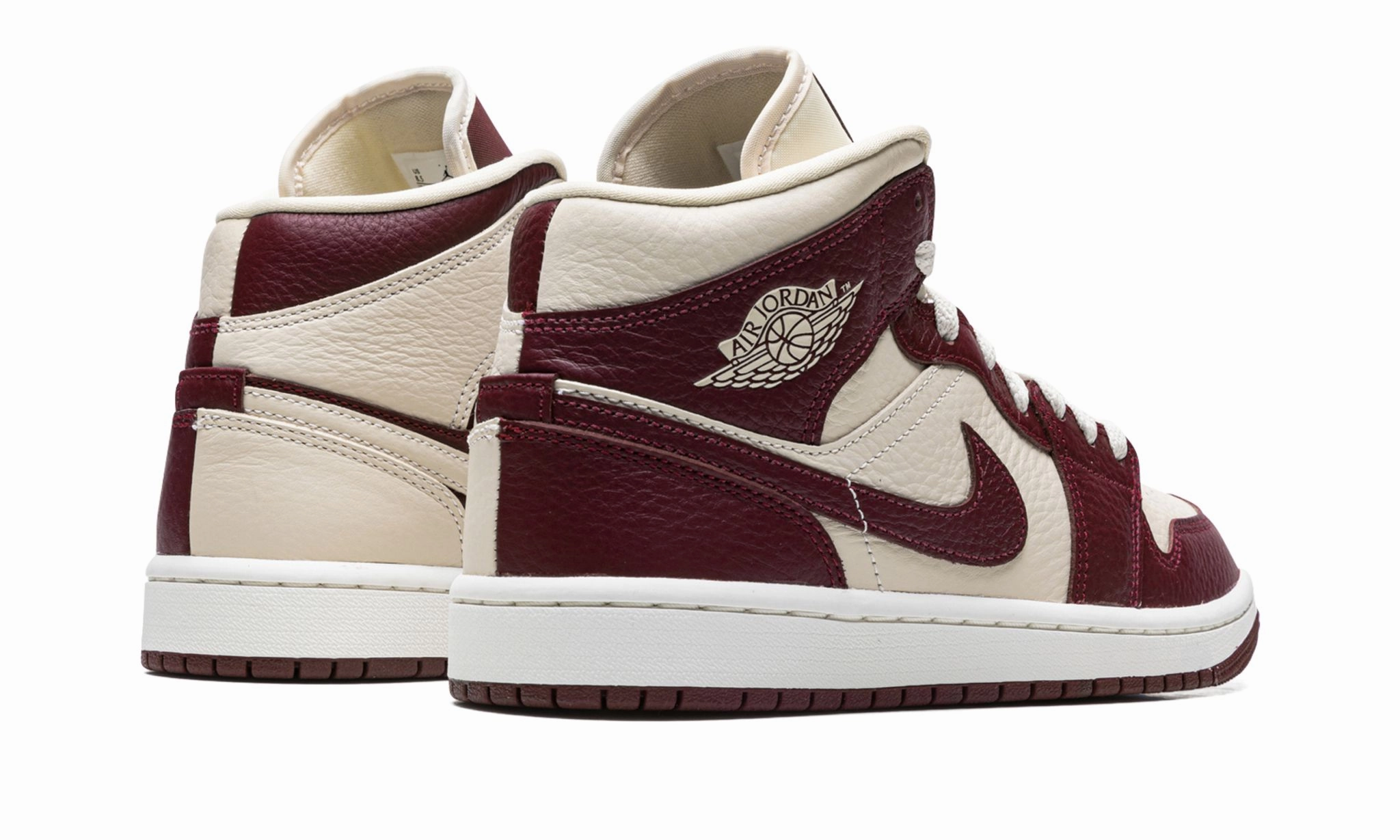 Air Jordan 1 Mid Cherrywood Red Quick design
