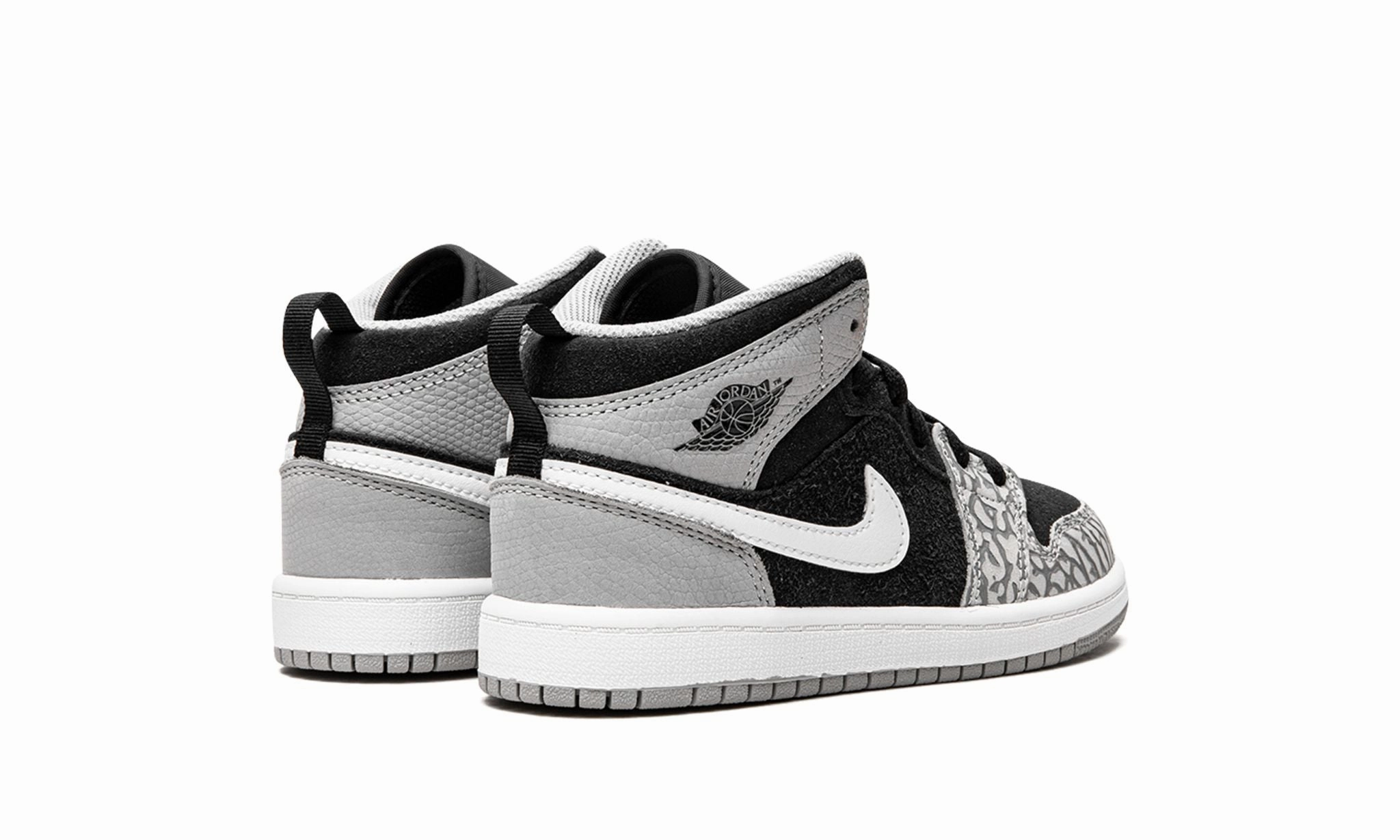 Air Jordan 1 Mid Elephant Toe Foot Hug Fit