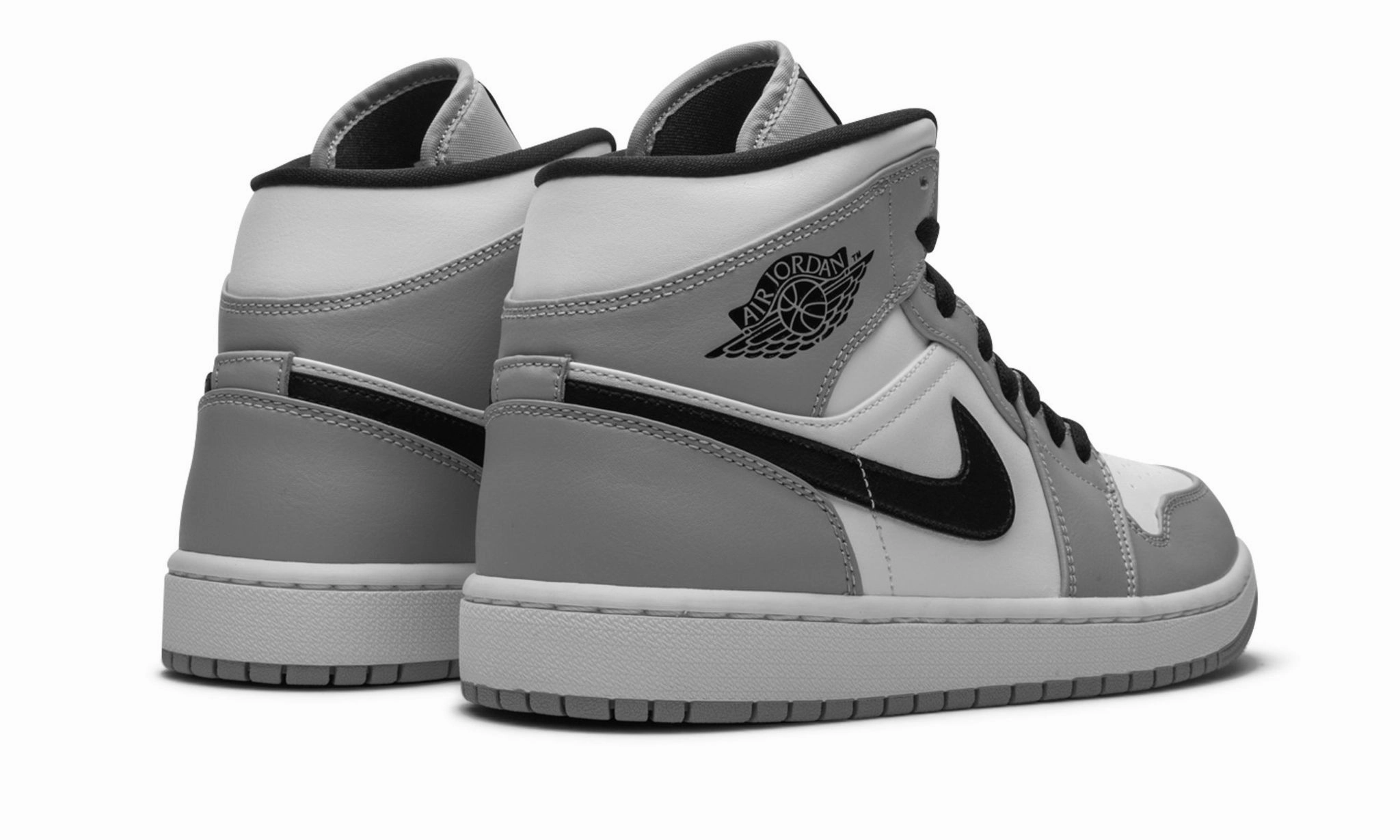 Air Jordan 1 Mid Light Smoke Grey Sleek upper