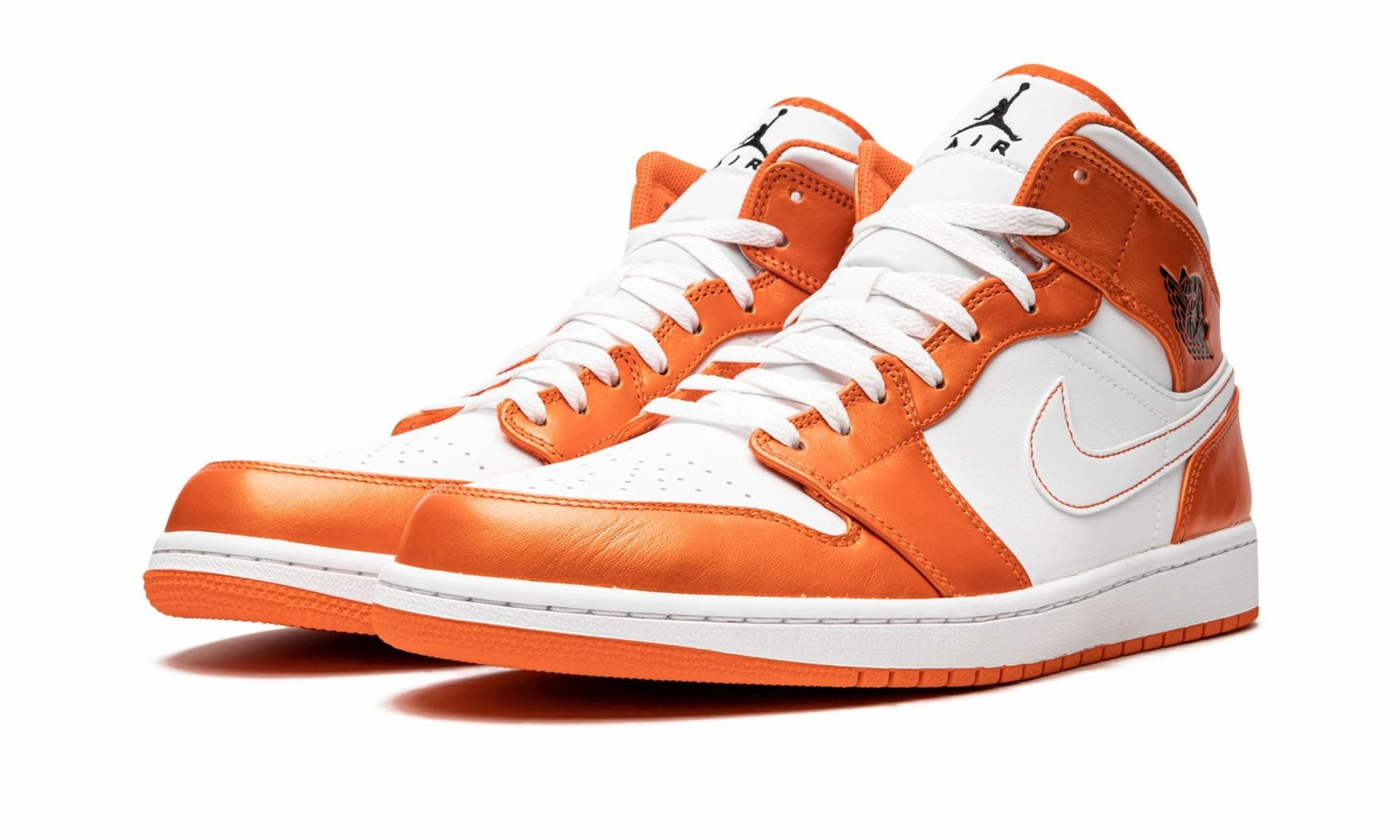 Air Jordan 1 Mid SE Electro Orange Slip-resistant durability