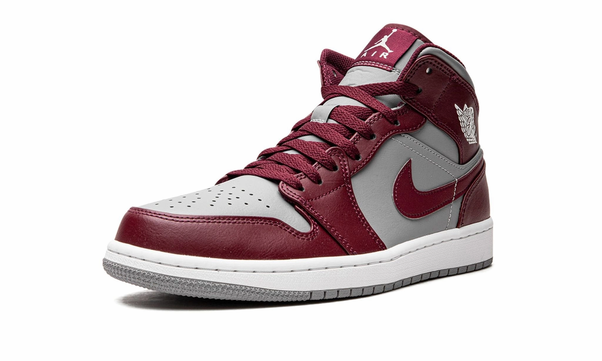 Air Jordan 1 Mid Team Red Street Wear