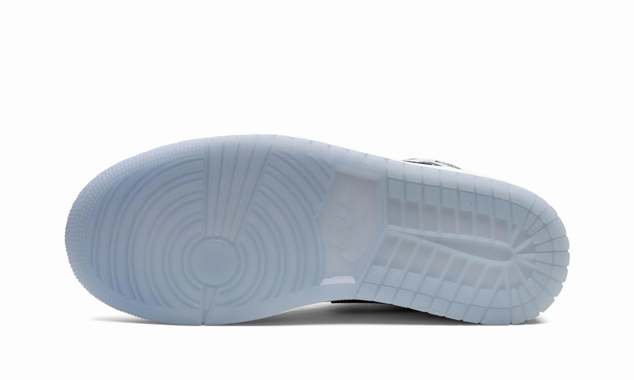 Air Jordan 1 Mid White Ice Blue Layered sole