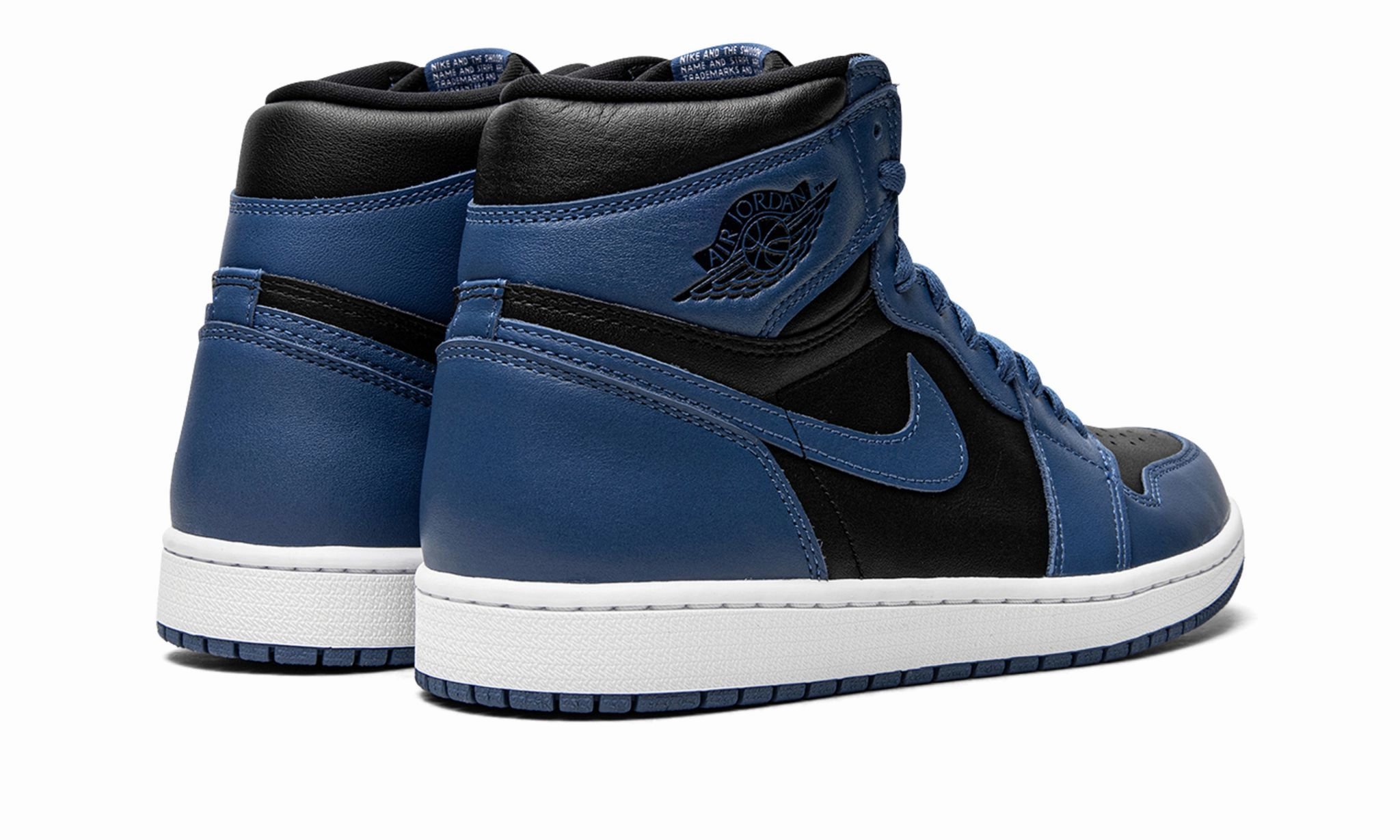 Air Jordan 1 Retro High OG Dark Marina Blue Effortless Fit