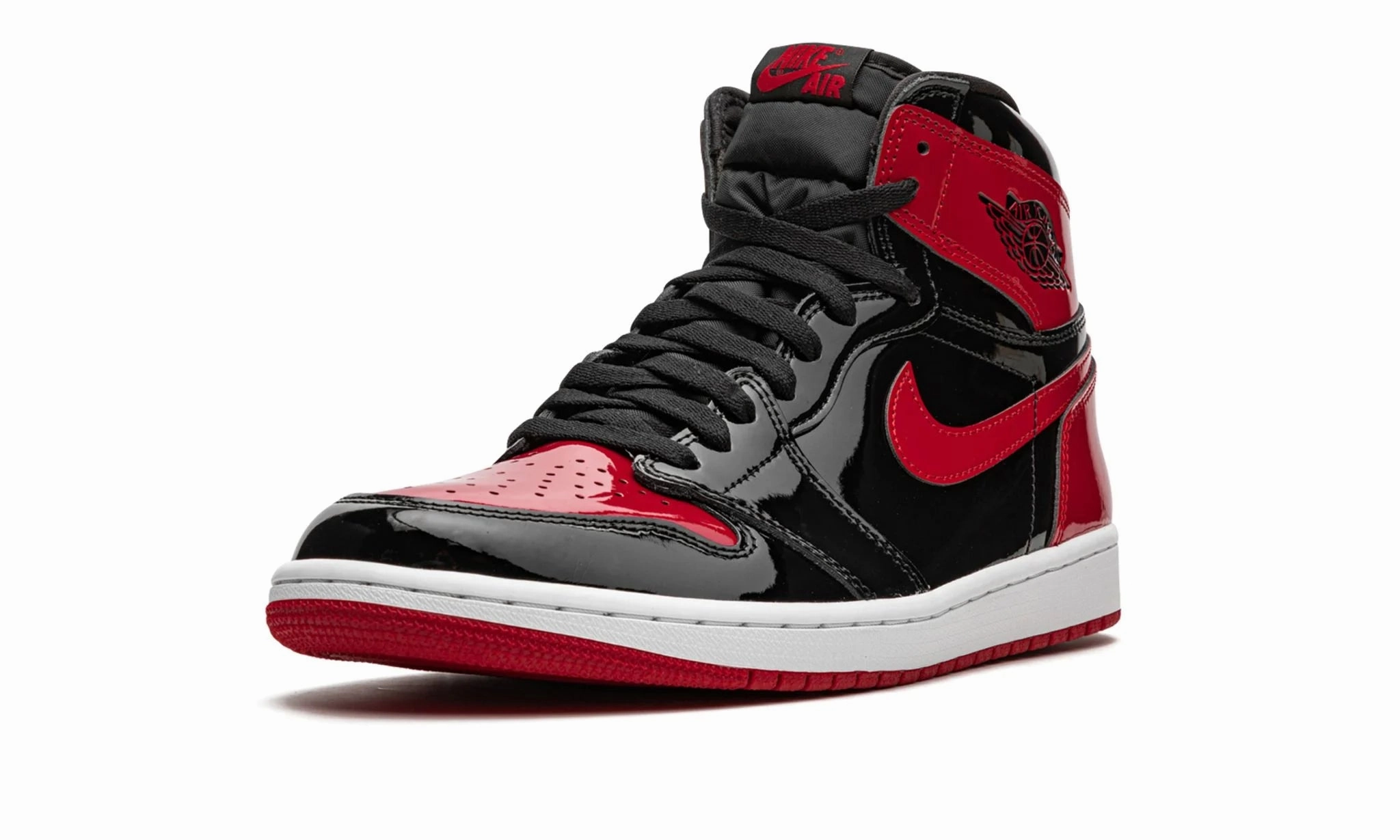 Air Jordan 1 Retro High OG Patent Bred Trend Motion