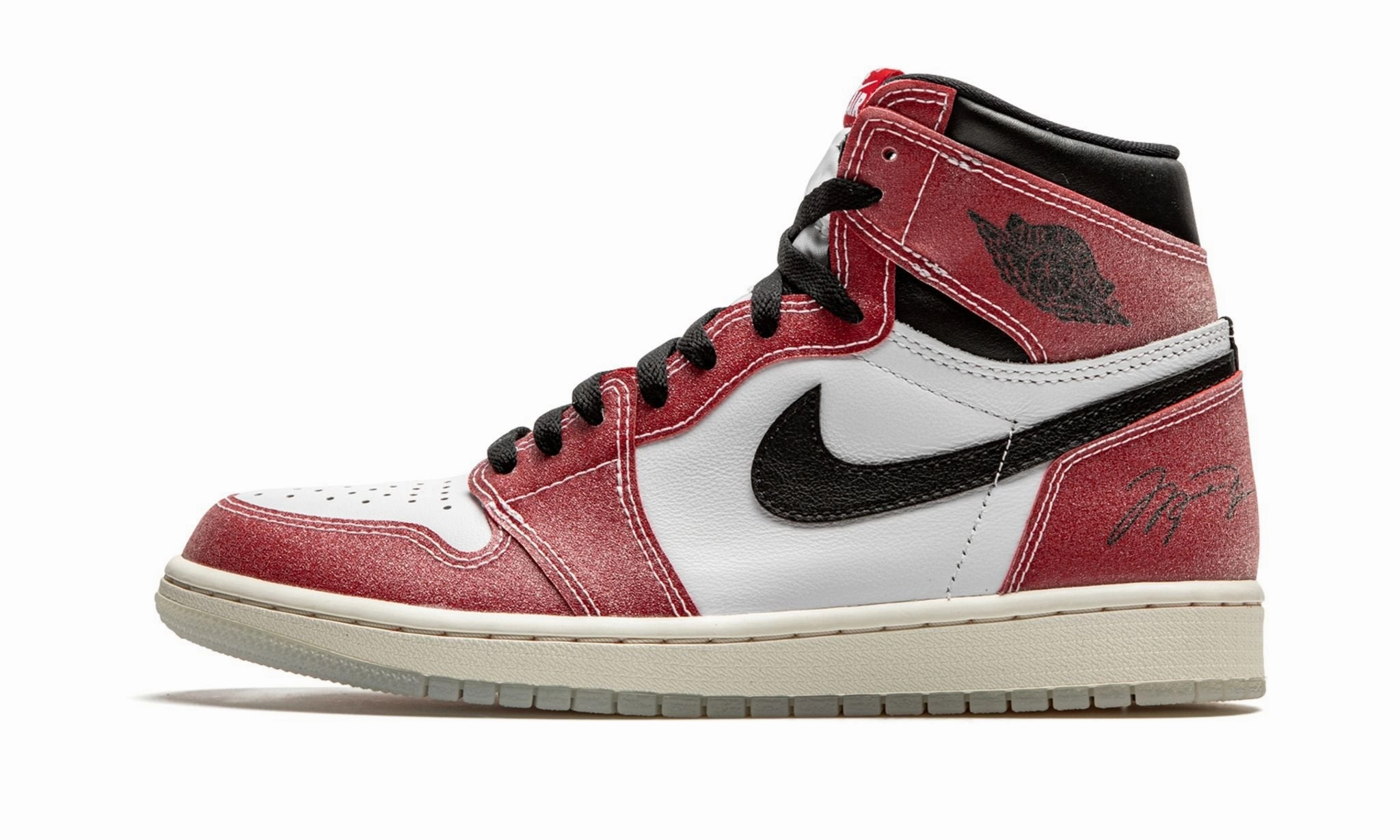 Relaxed Step Air Jordan 1 Retro High OG Trophy Room Chicago