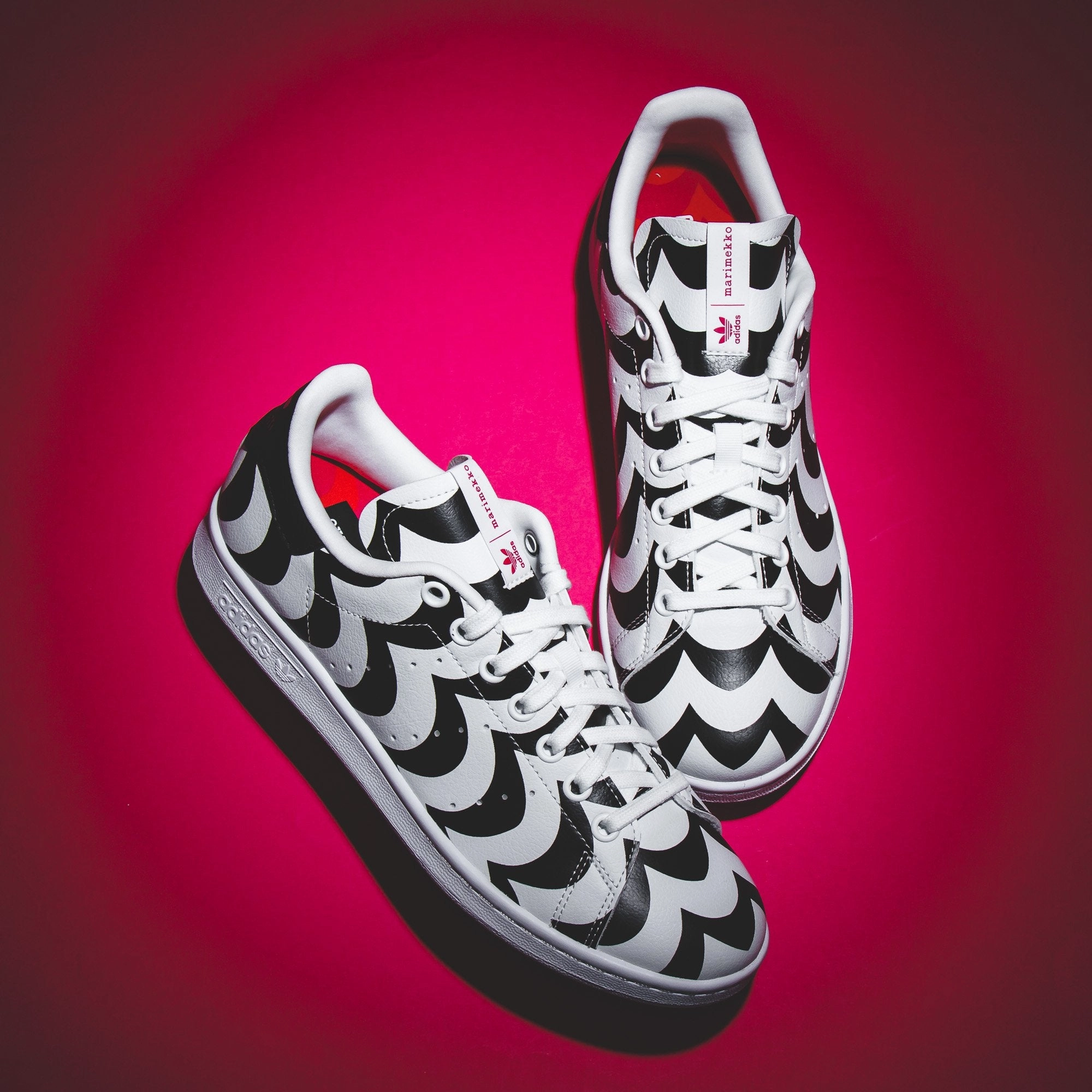 Anti Odor Adidas Originals Women Marimekko Stan Smith Black White H05757