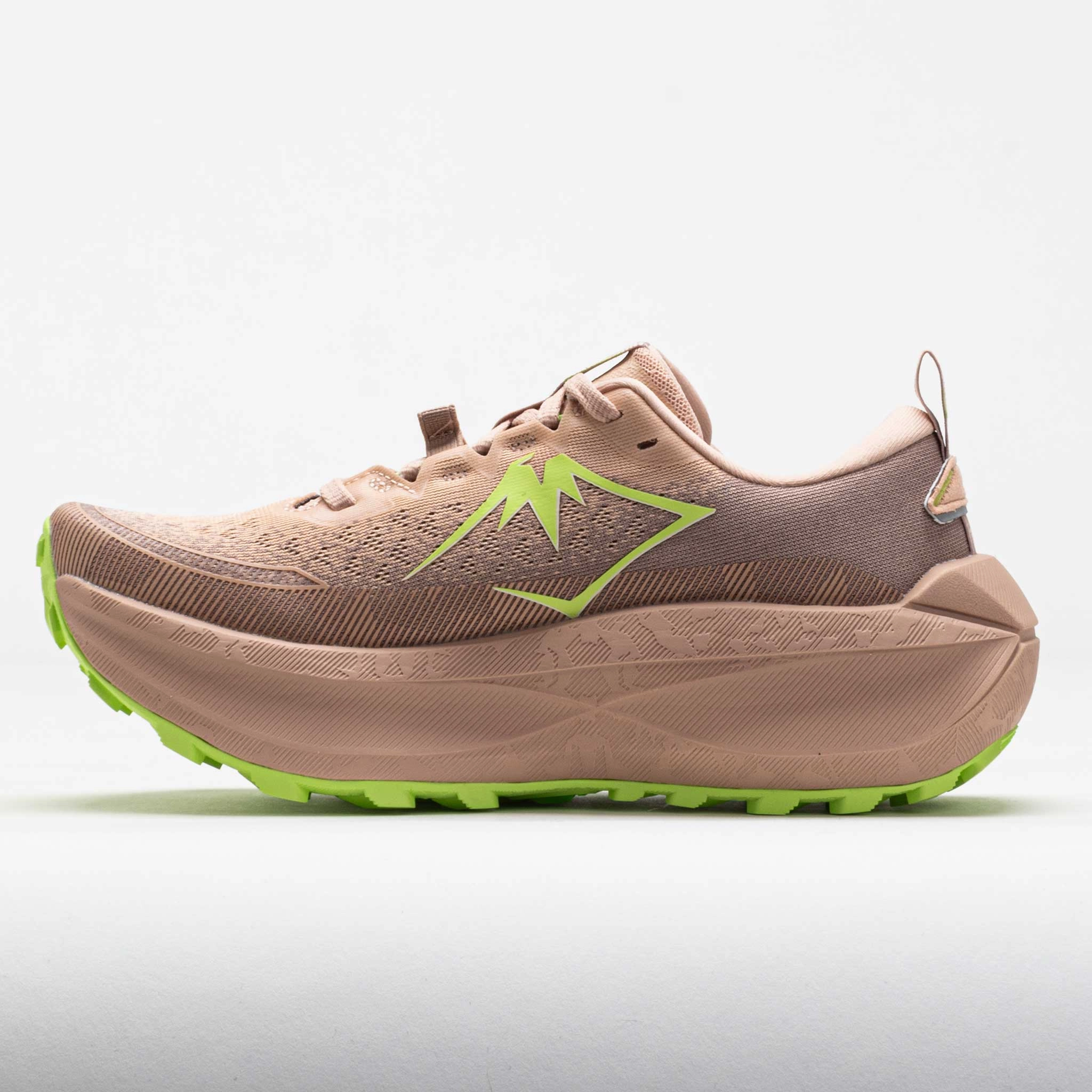 ASICS Trabuco Max 4 Women's Pale Apricot/Cream Trail Stability Max