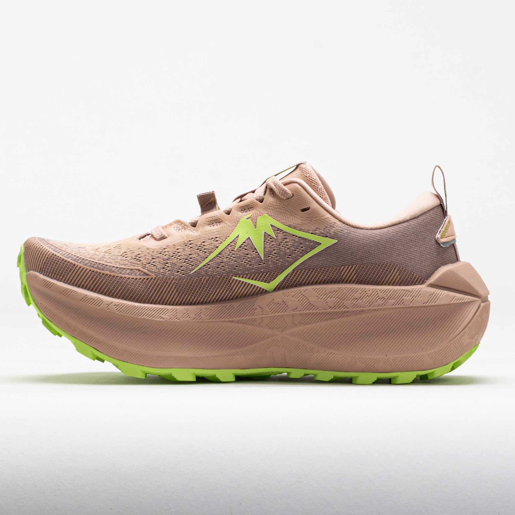 ASICS Trabuco Max 4 Women's Pale Apricot/Cream Trail Stability Max