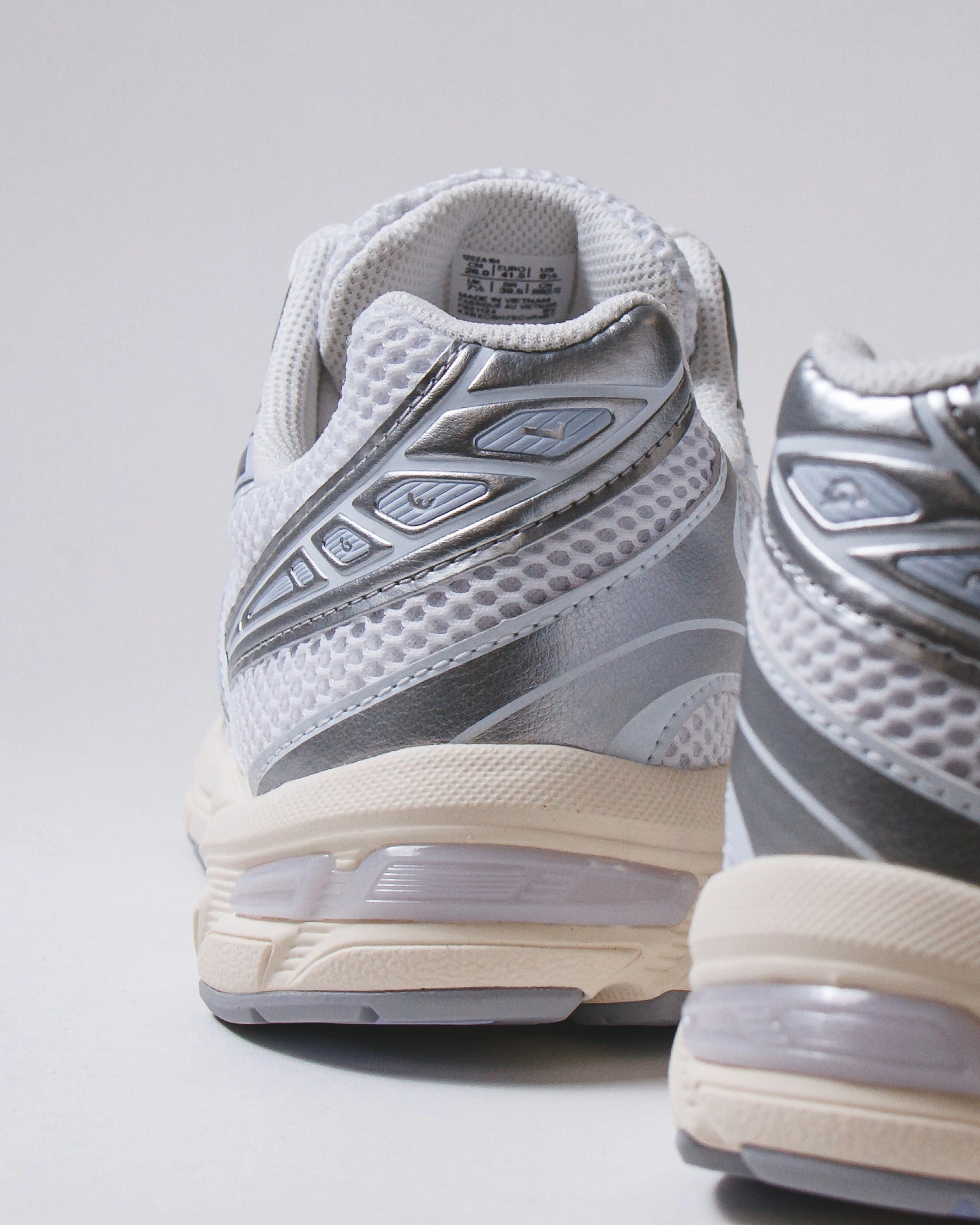 Asics Women Gel-1130 White Blue Fade 1202A164-121 Long Comfort