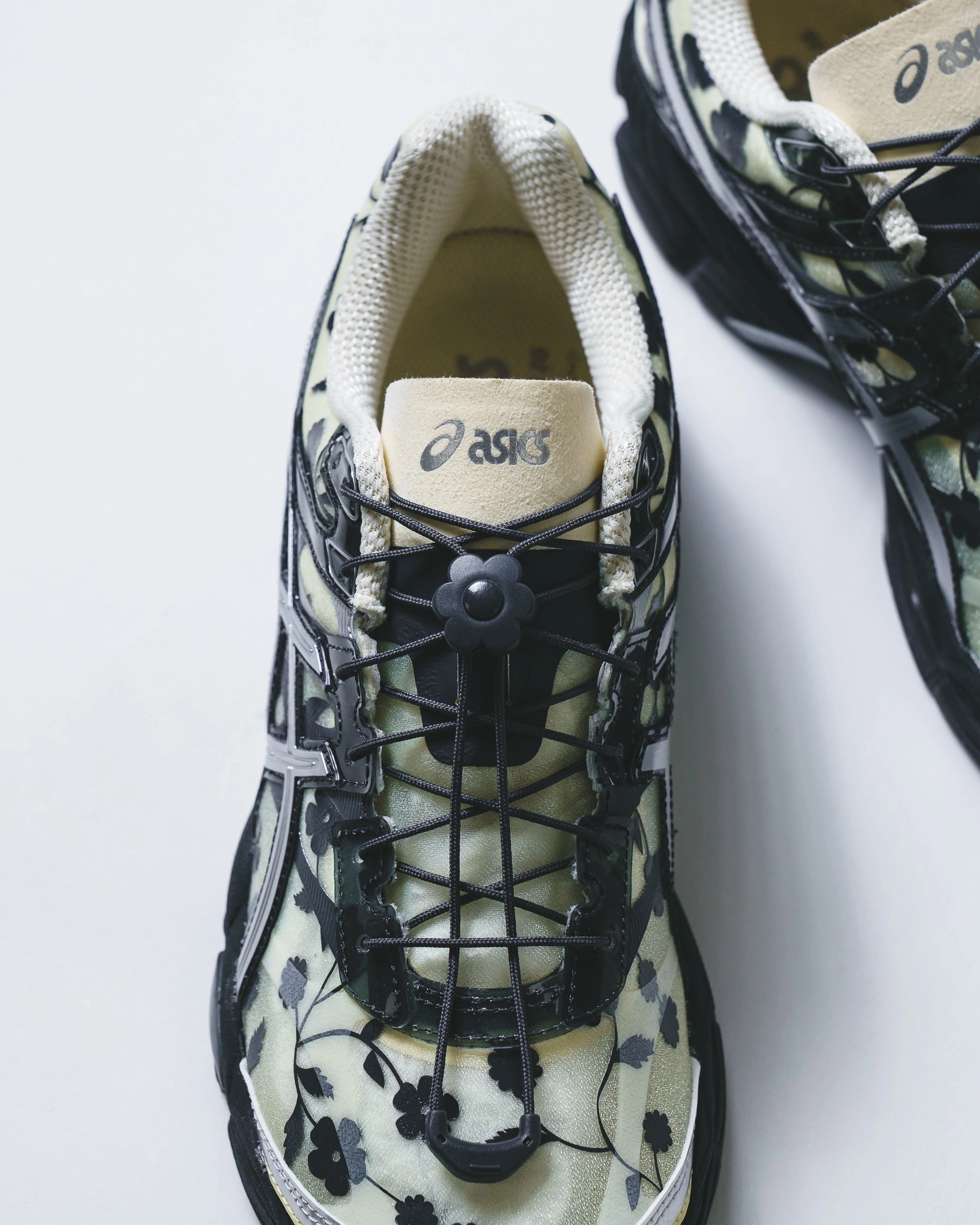 Asics x Cecilie Bahnsen Unisex Gel-Cumulus 16 Ivory Black 1203A762-750 All-day Comfort