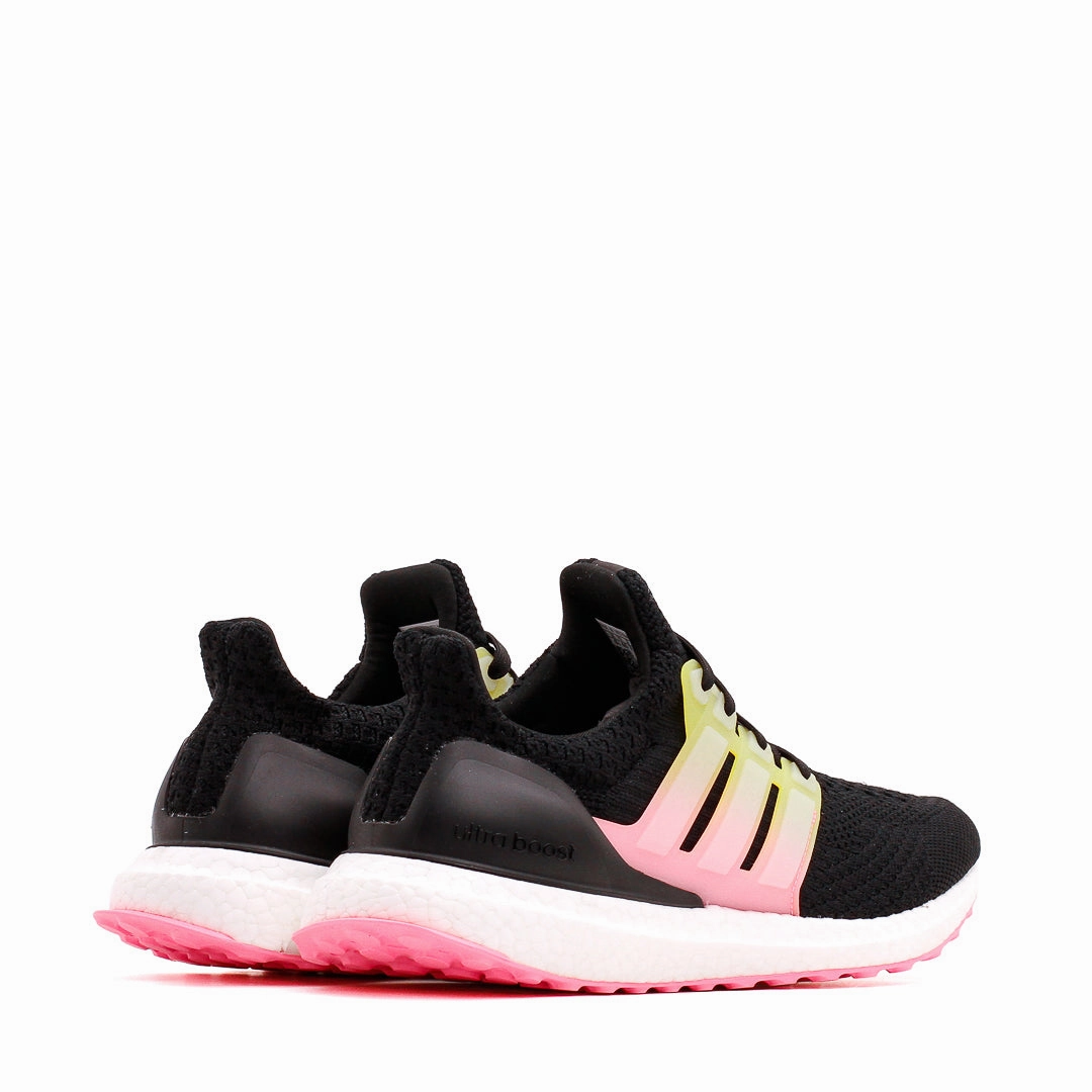 Balanced Form Adidas Running Women Ultraboost 5.0 DNA White Black GV8732