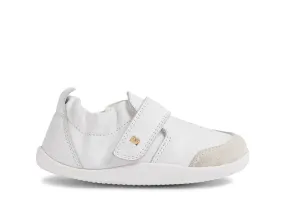 Smart Chic Motion Balance Bobux Xplorer Ripple Sneaker - White
