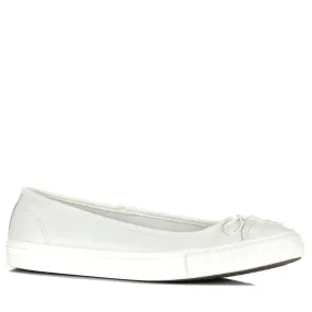 Converse Chuck Taylor Dainty Ballerina Slip Egret Supportive Traction Boosted style