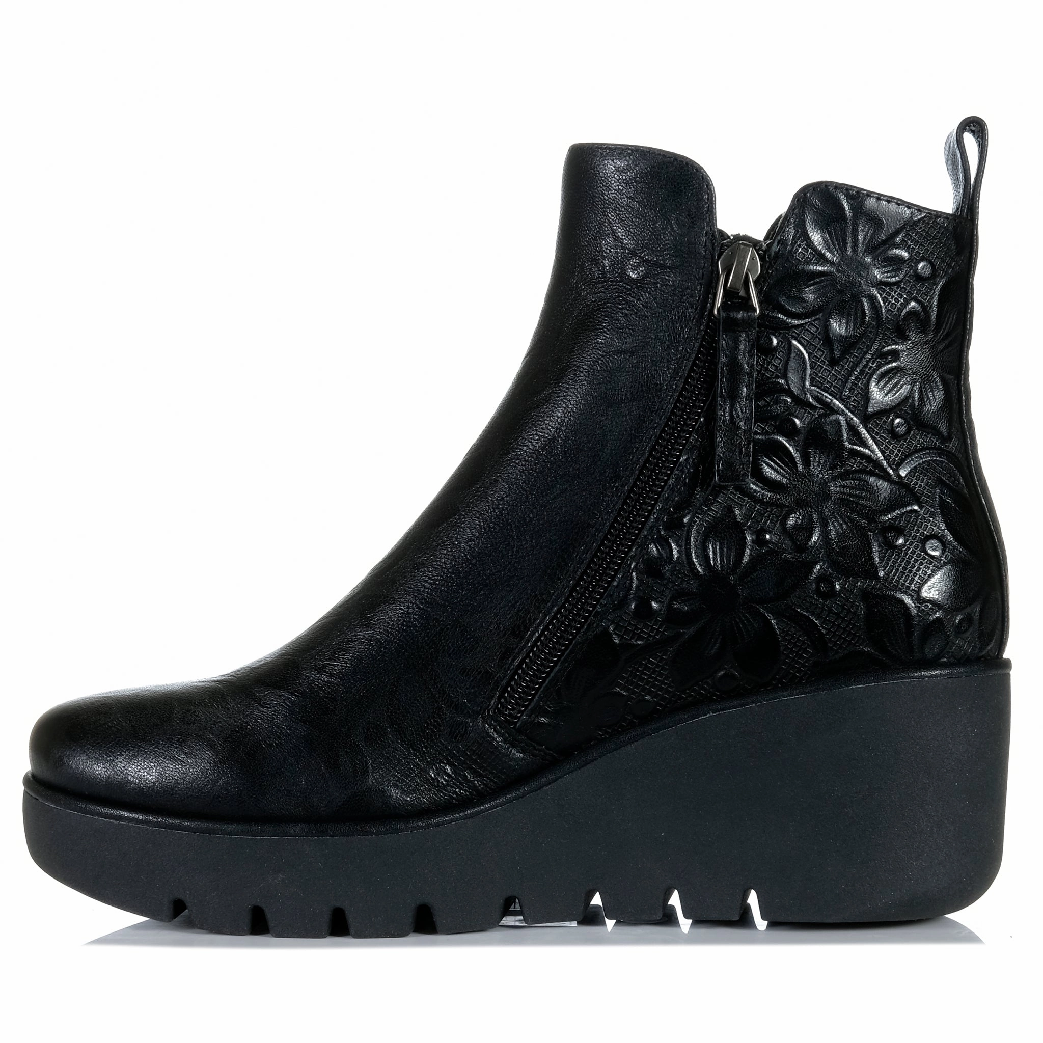 Bresley Puzzle Daisy Emboss Built Tough