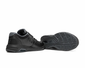 Women`s WW813 Walking Sneaker(Wide Width) Sleek Look Wear resistant