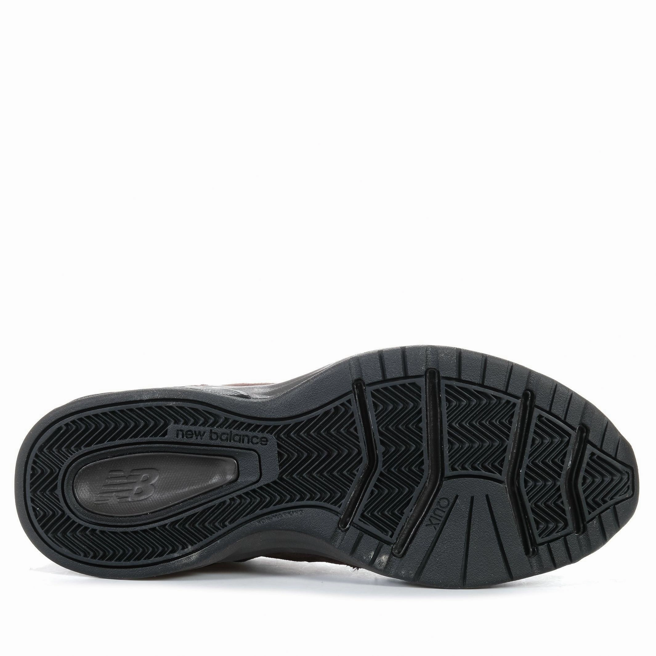 Comfort - enriched New Balance MX624OD5 (4E Width)