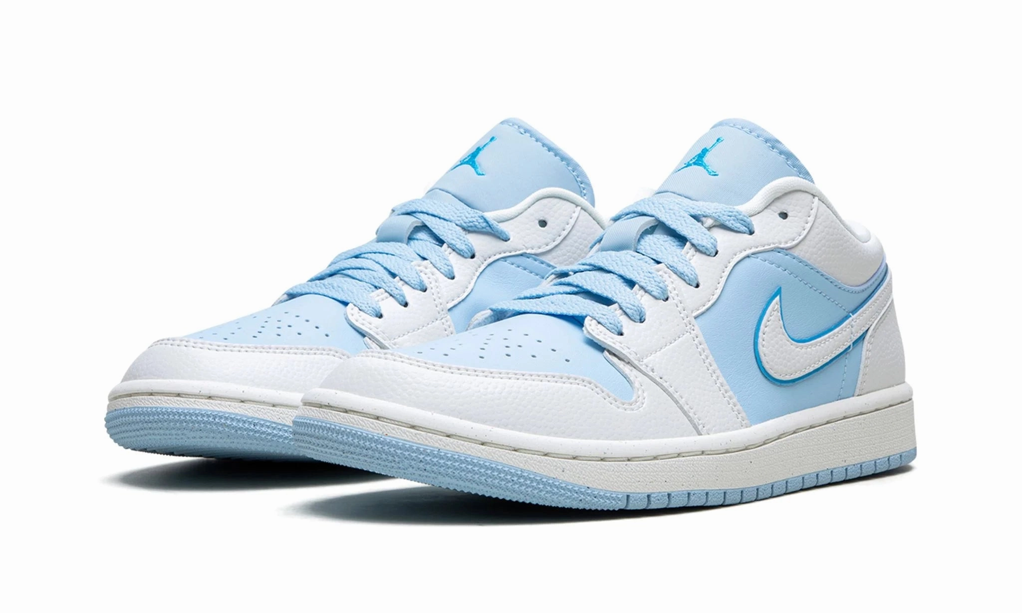 Comfort Tech Wmns Air Jordan 1 low SE Reverse Ice Blue