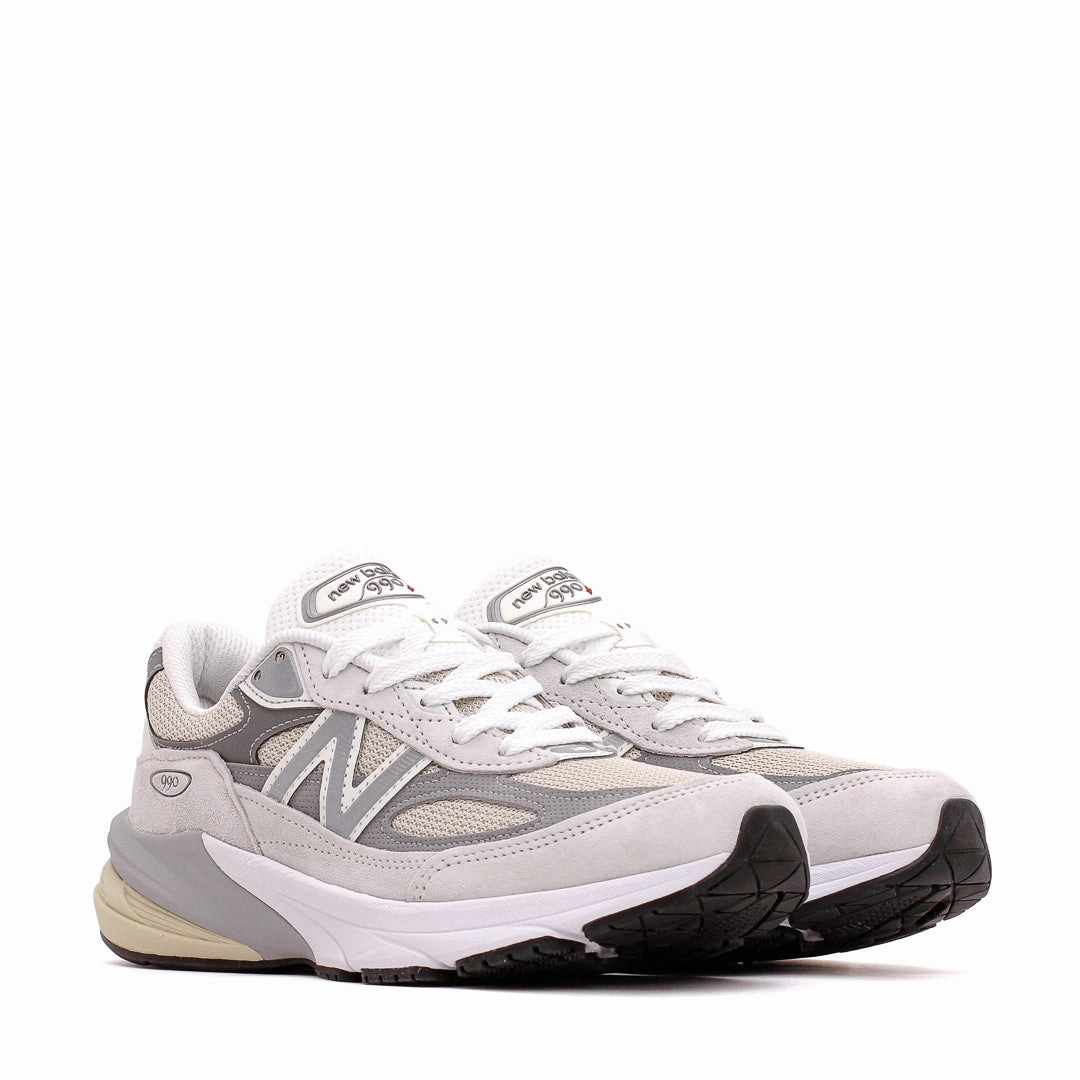 Cushioned Sole New Balance Unisex 990V6 Reflection U990NC6