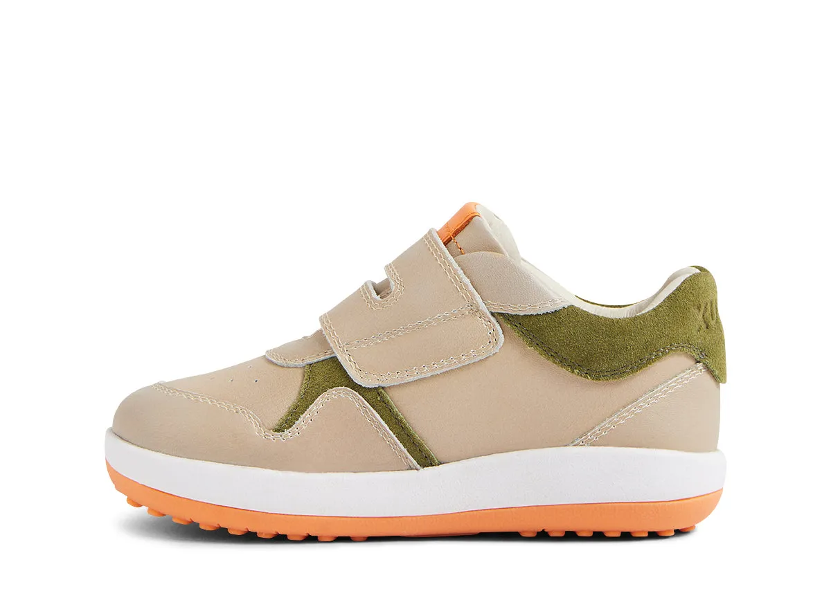 Easy traction Bobux Iwalk Baseline Sneaker - Woodash-Sea Kelp