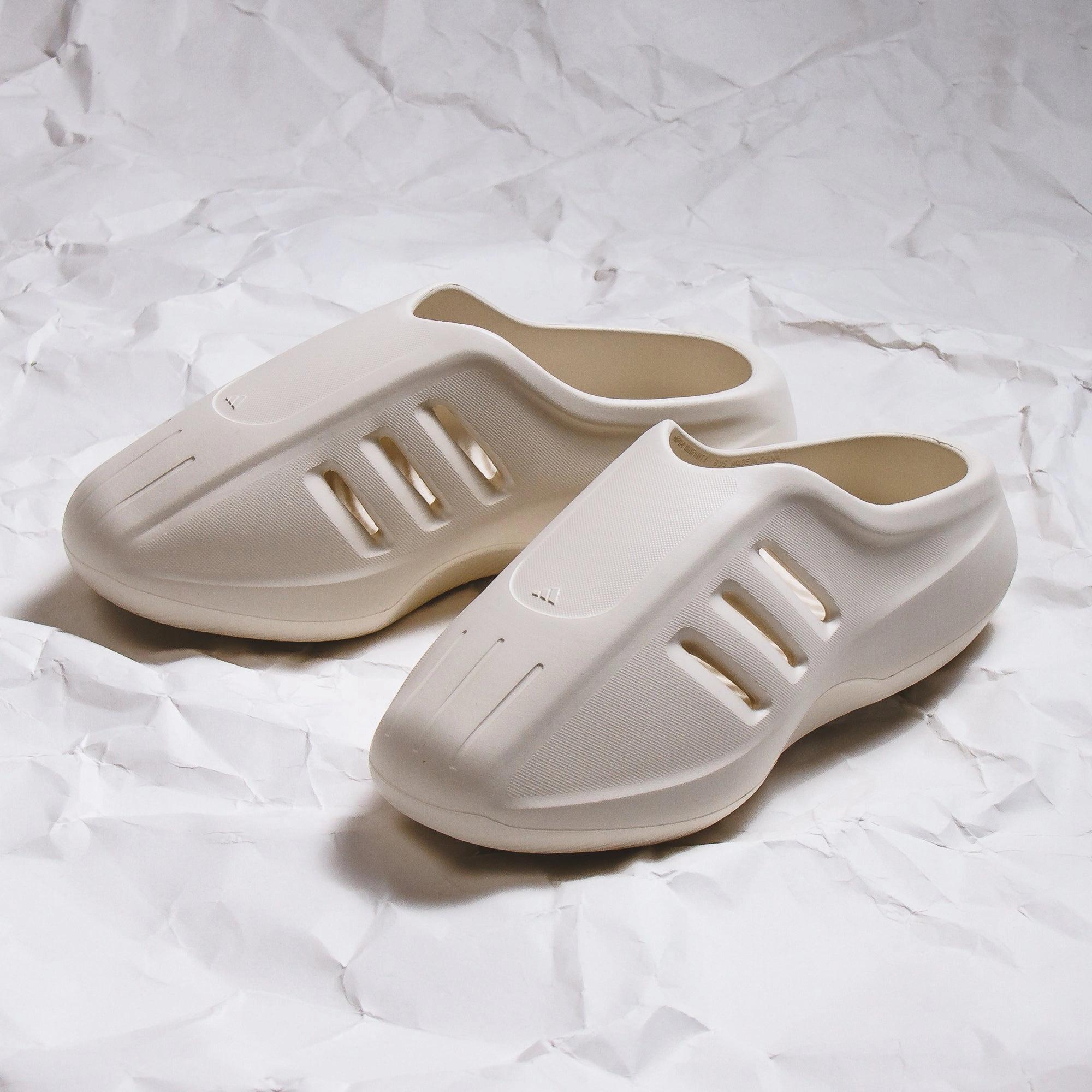 Easy Pack Adidas Men adiFOM IIInfinity Mule White JH6766