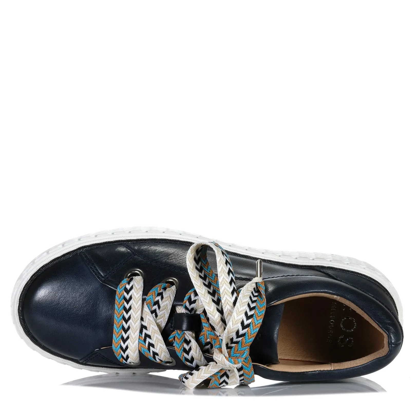 EOS Trinsic Navy Street traction