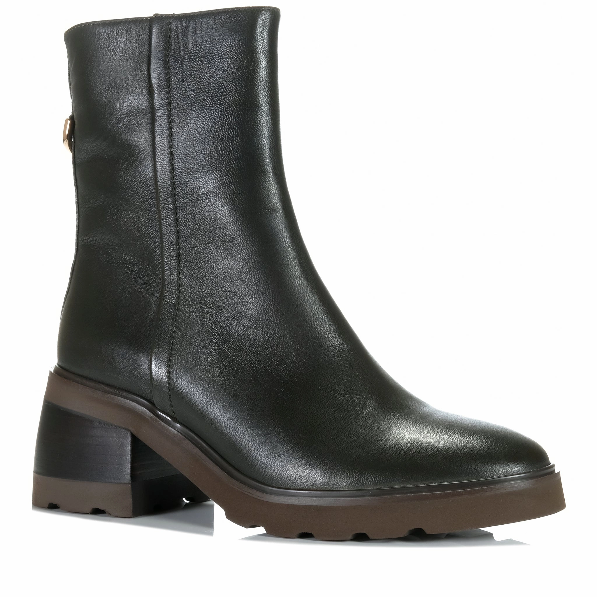 Minimalist Look EOS Finley Olive