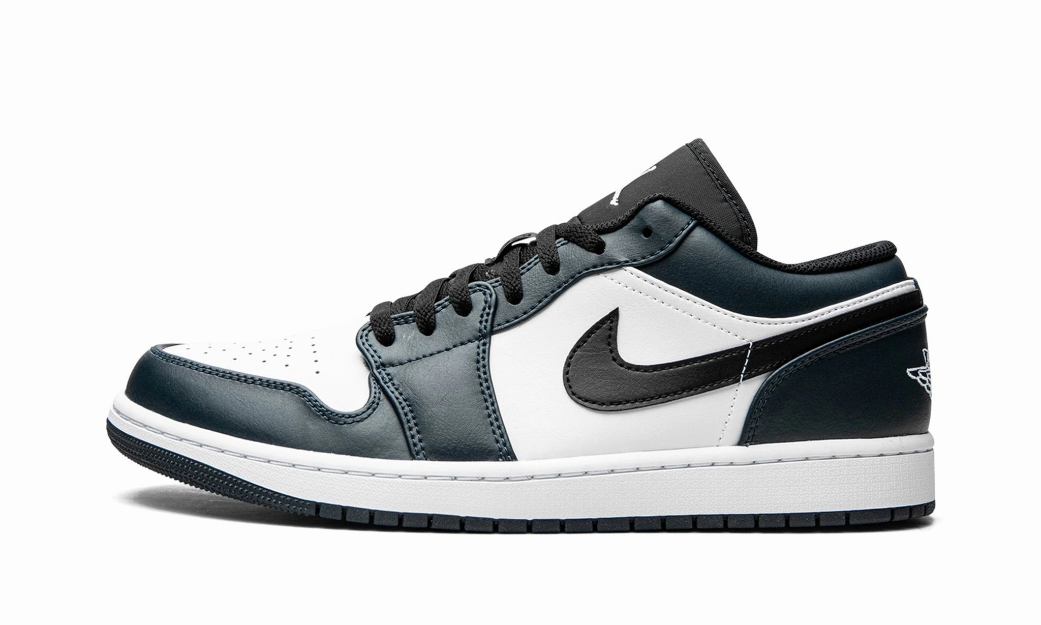 Everyday Look Air Jordan 1 Low Dark Teal