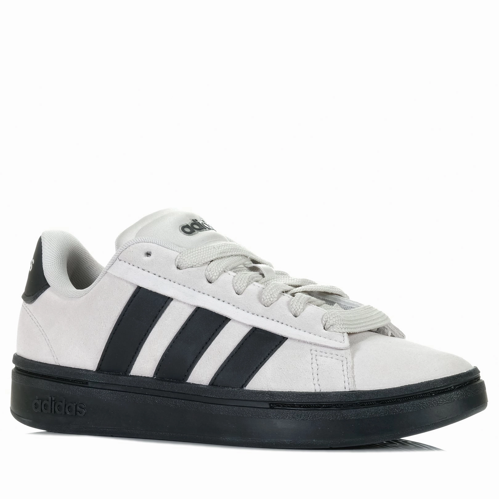 Dynamic chic Mobility Boost Adidas Grand Court Alpha 00s Grey/Black