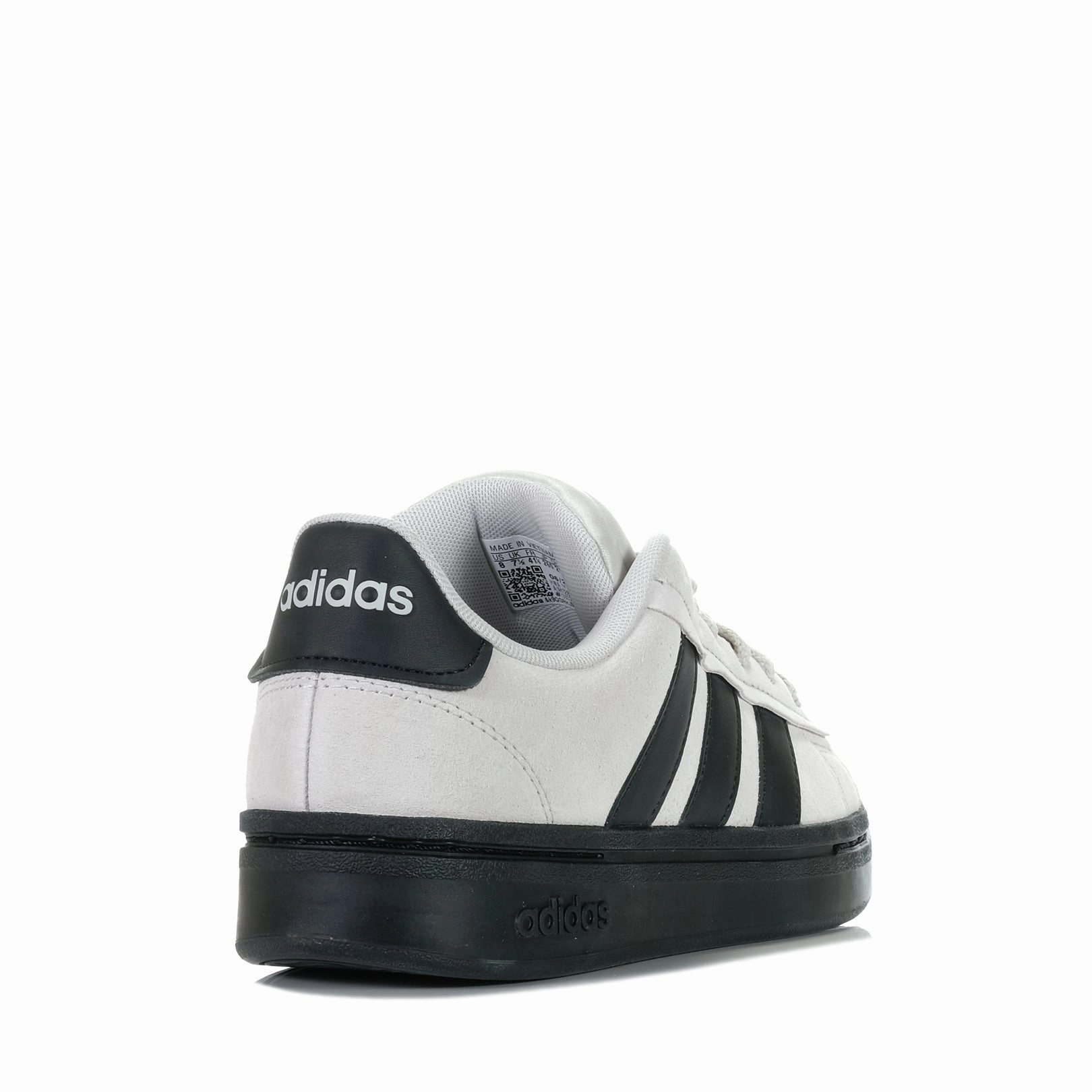 Fashion-driven Adidas Grand Court Alpha 00s Grey/Black