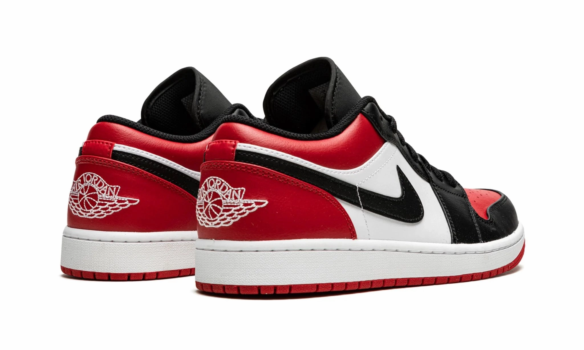 Fashion-Ready Air Jordan 1 low Bred Toe