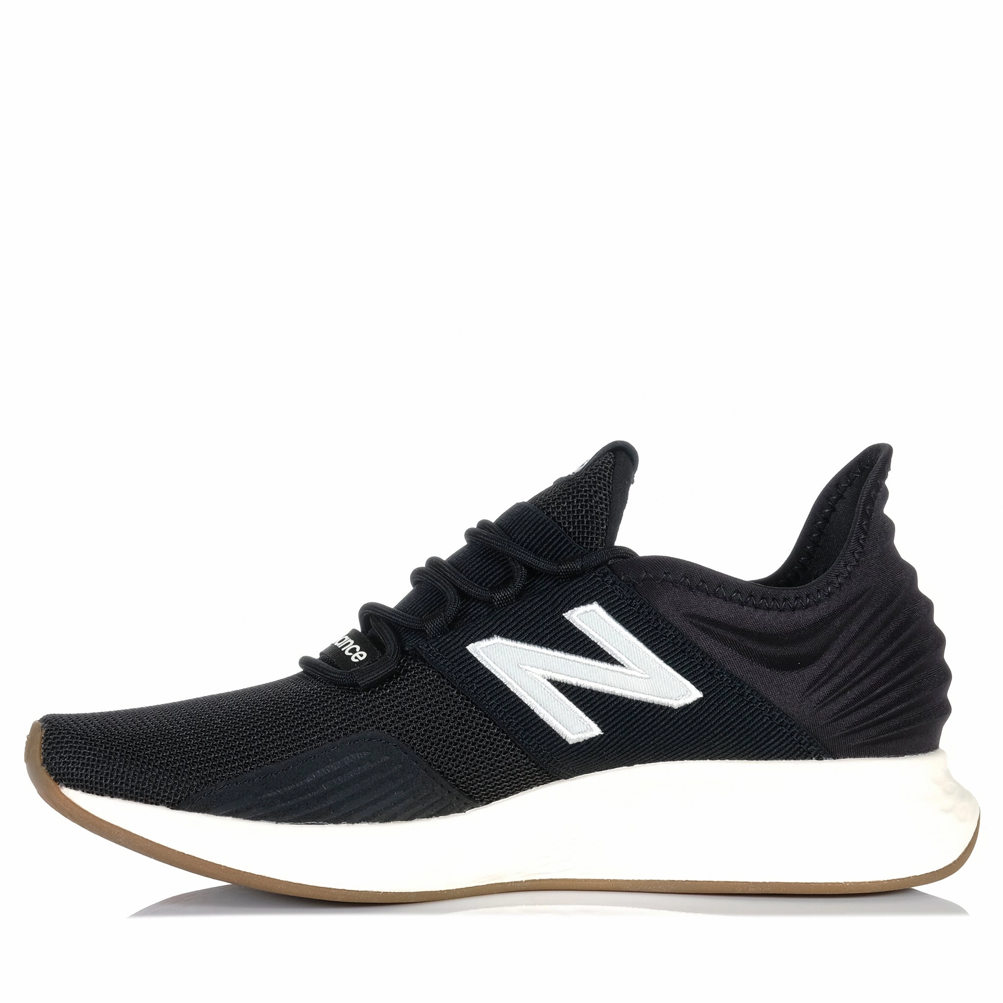 Flexibility New Balance Fresh Foam Roav MROAVVK1 Black/White (D)