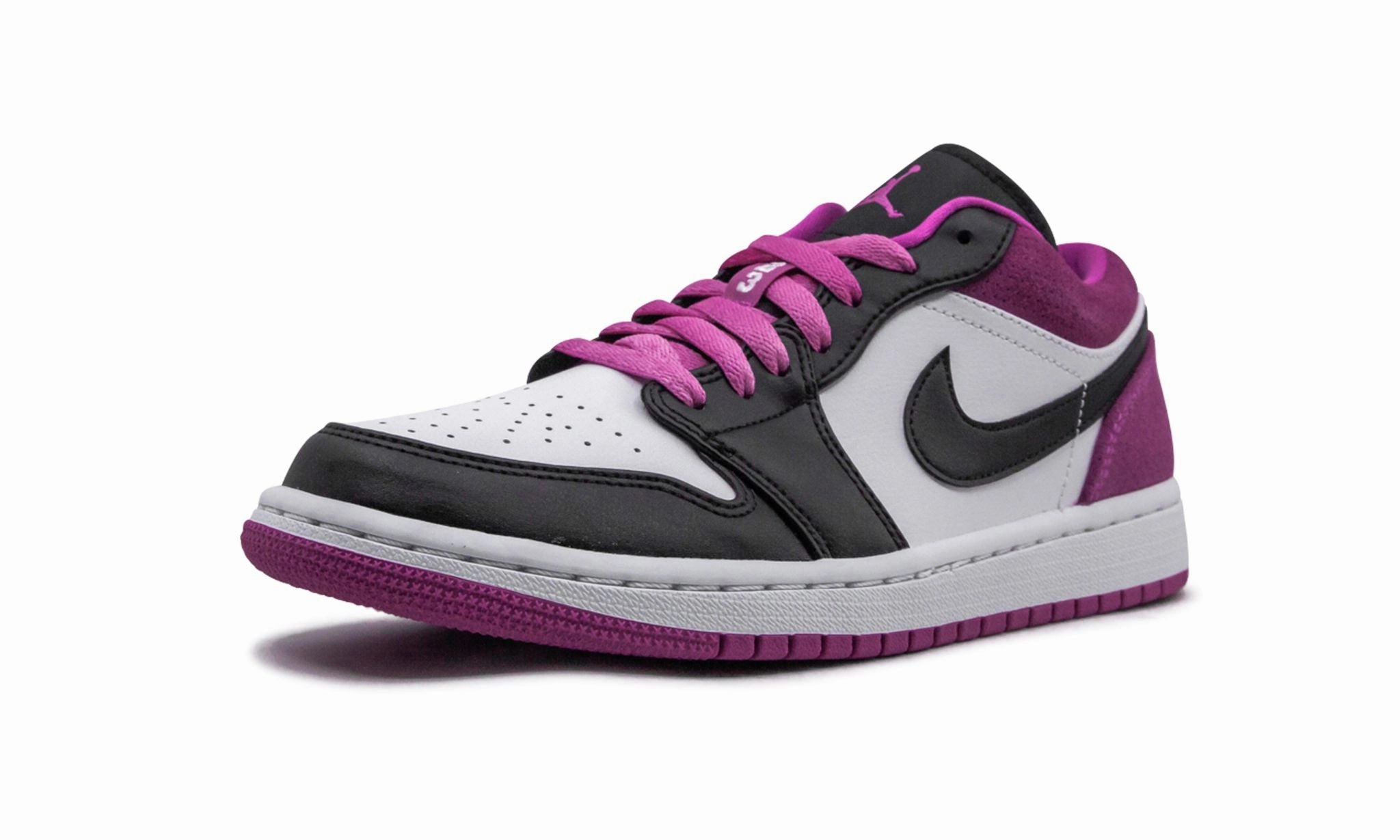 Flexible Step Air Jordan 1 Low SE Fuchsia
