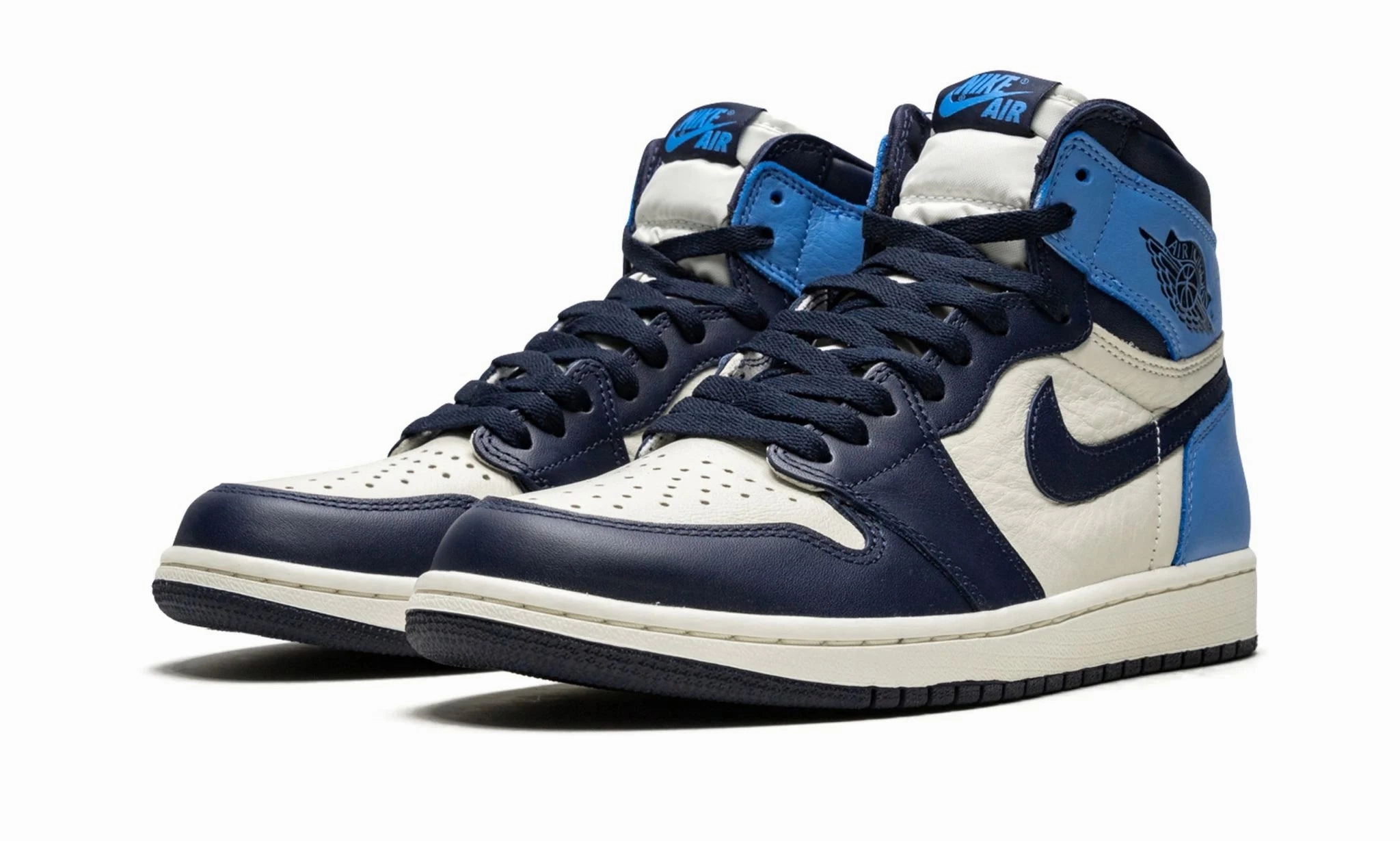 Flexible Step Comfort Air Jordan 1 Retro High OG Obsidian