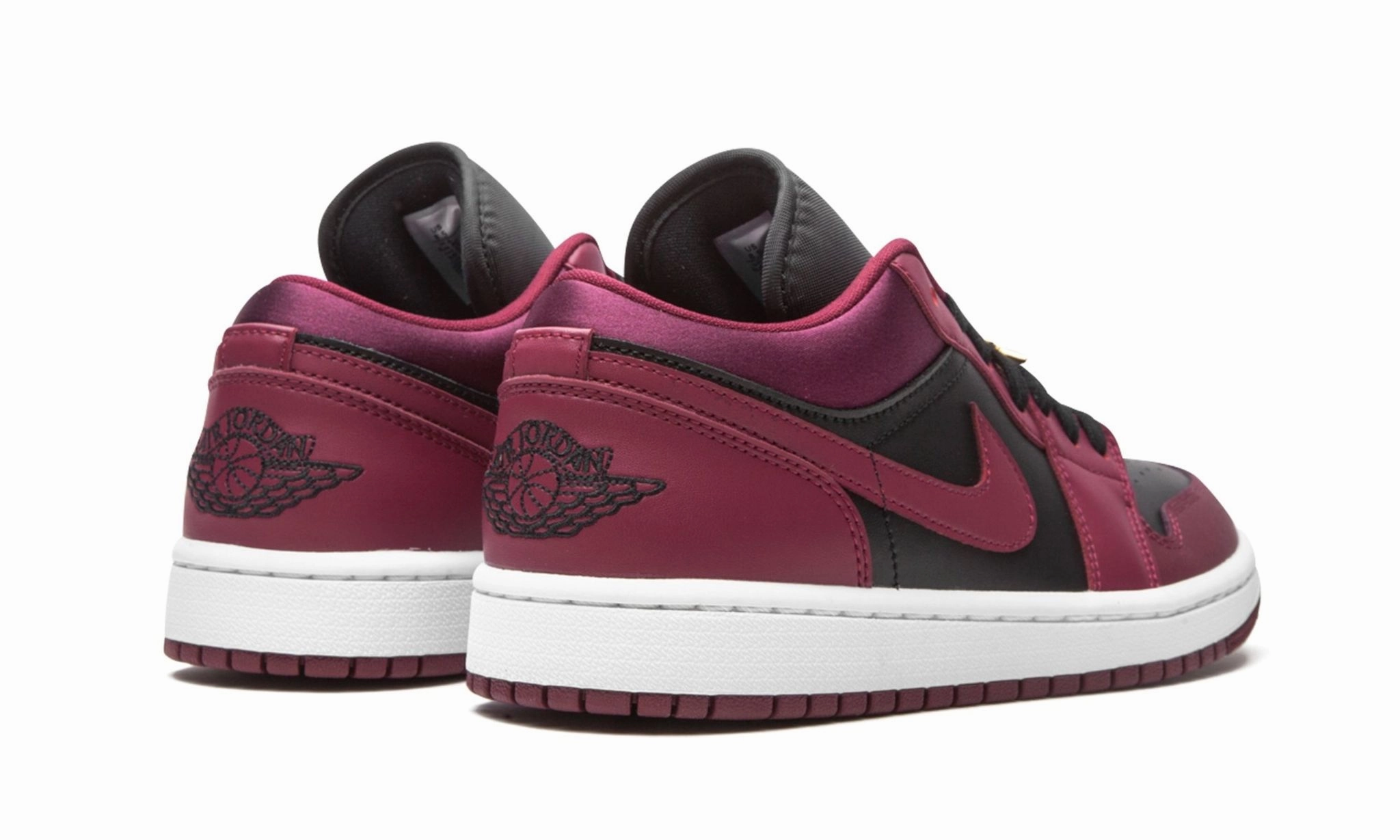 Flexible Step-On Comfort Layer Wmns Air Jordan 1 Low SE Beetroot